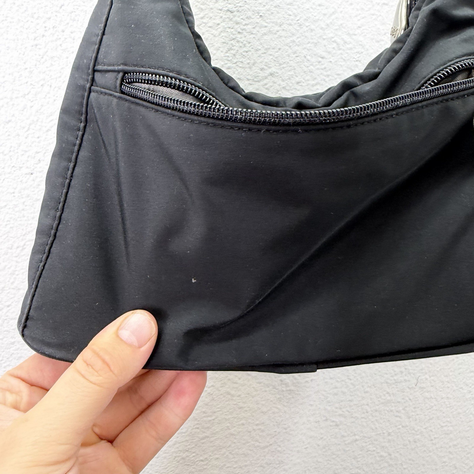 Ameribag Healthy Back Bag Black Shoulder Strap Outdoors Water Resistant