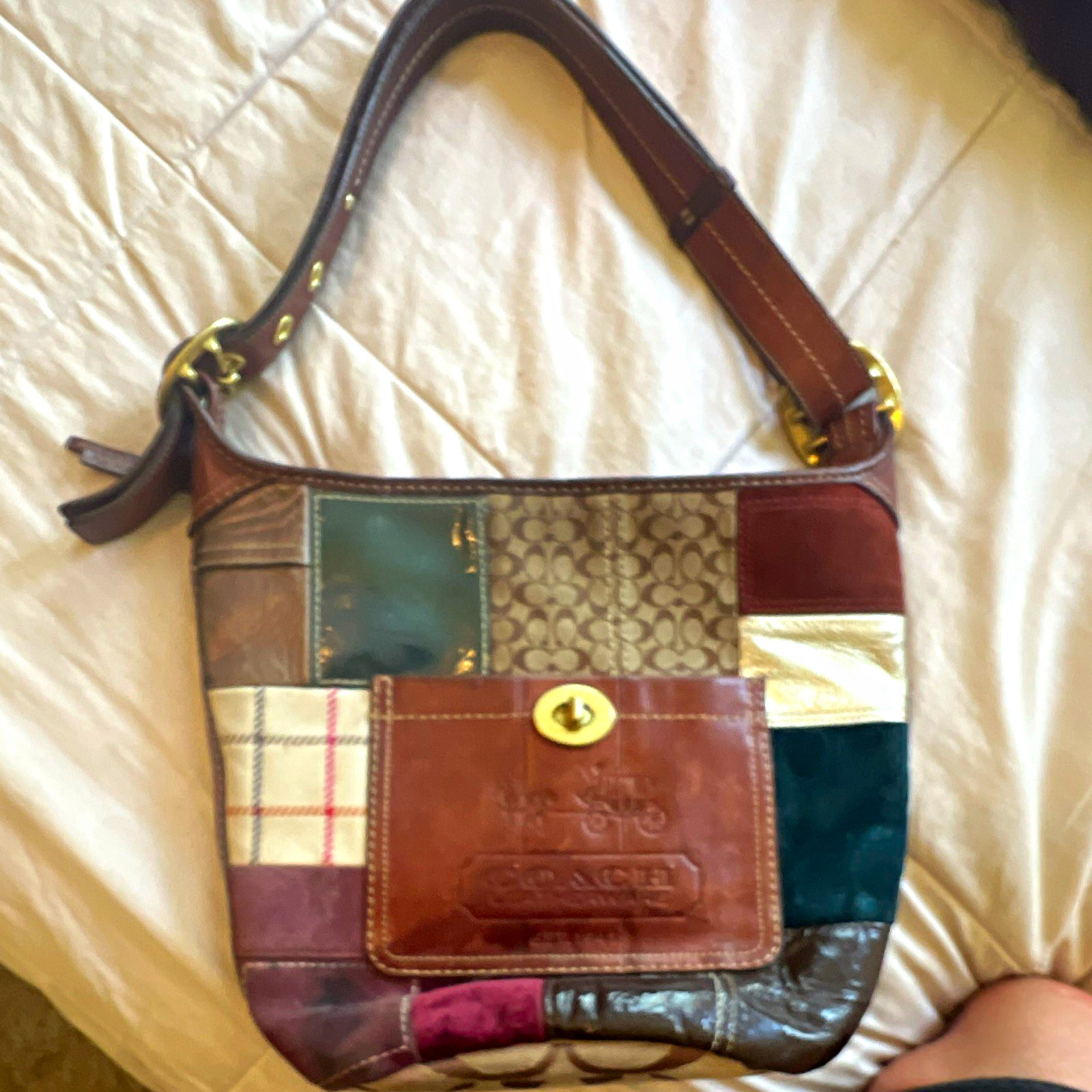 Coach Signature C Patchwork Multicolor Shoulder Bag Zip, Detachable Strap