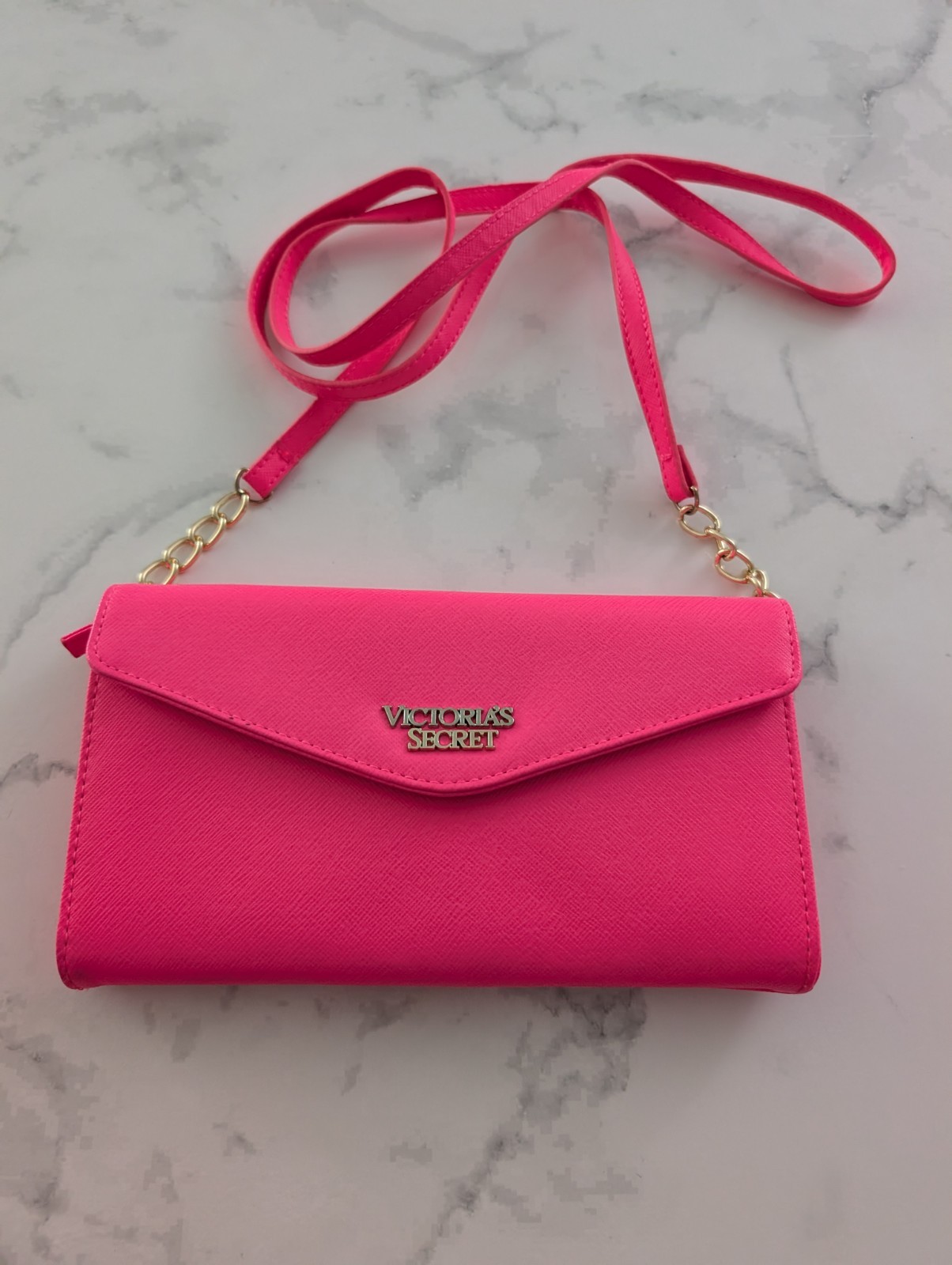 Victoria’s Secret Pink Crossbody Bag Gold Chain Strap