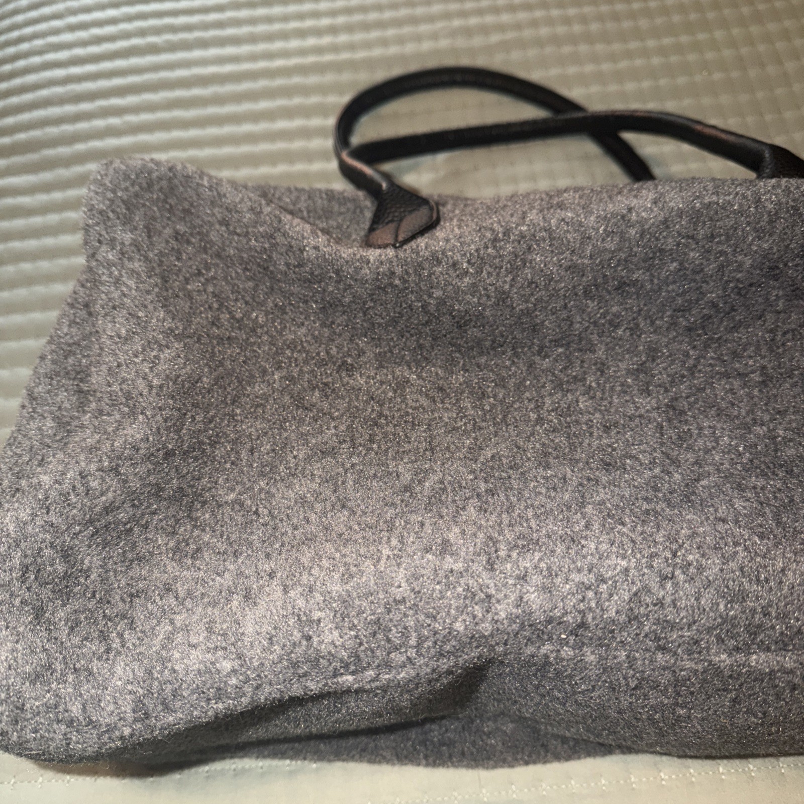 DSW Gray Felt Weekender Bag Duffle Zip Gray Faux Vegan Wool & Leather