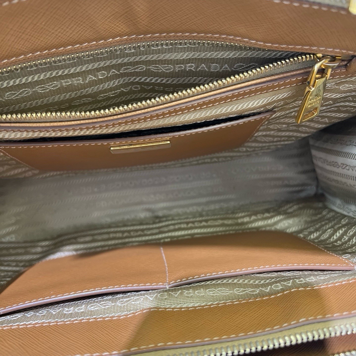 Authentic Prada Caramel Saffiano Leather Galleria Tote Bag Front Pocket Gold