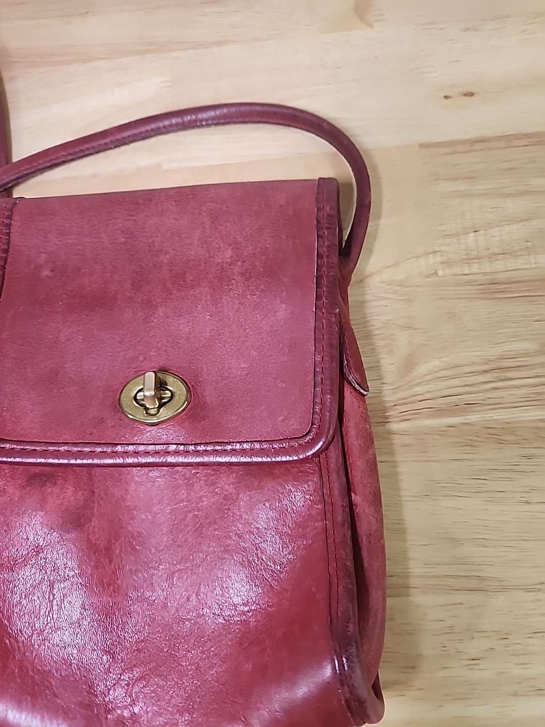 Vintage Coach USA Red Leather Scooter Crossbody Bag Flap Turn Lock Closure VGC