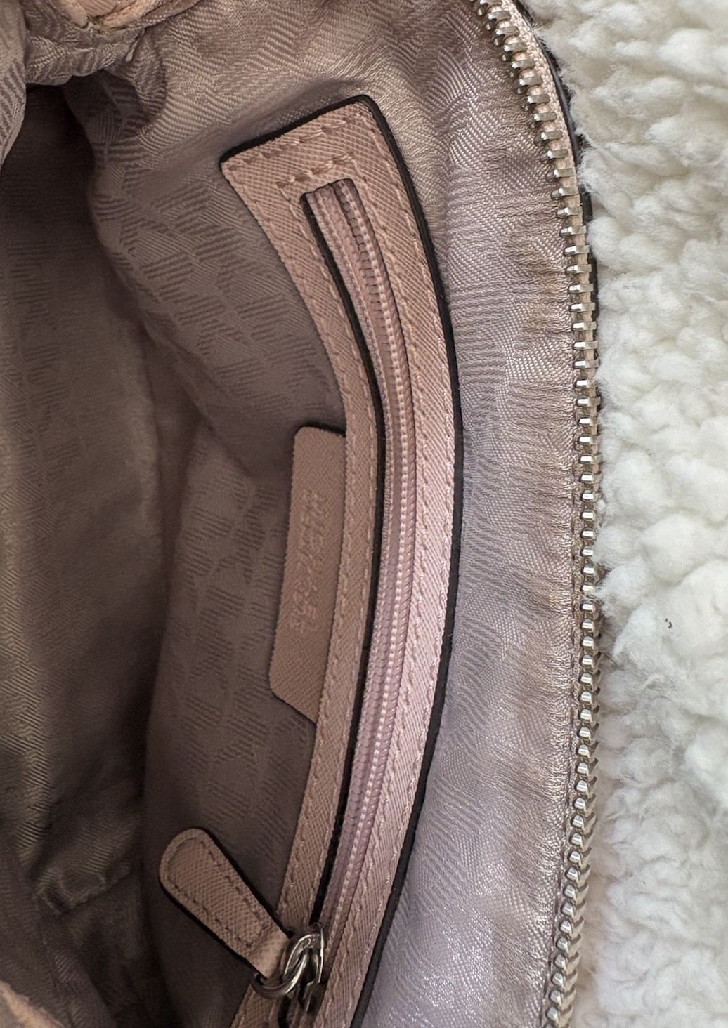Michael Kors Pink Crossbody Bag Zip Closure Detachable Adjustable Strap Pockets