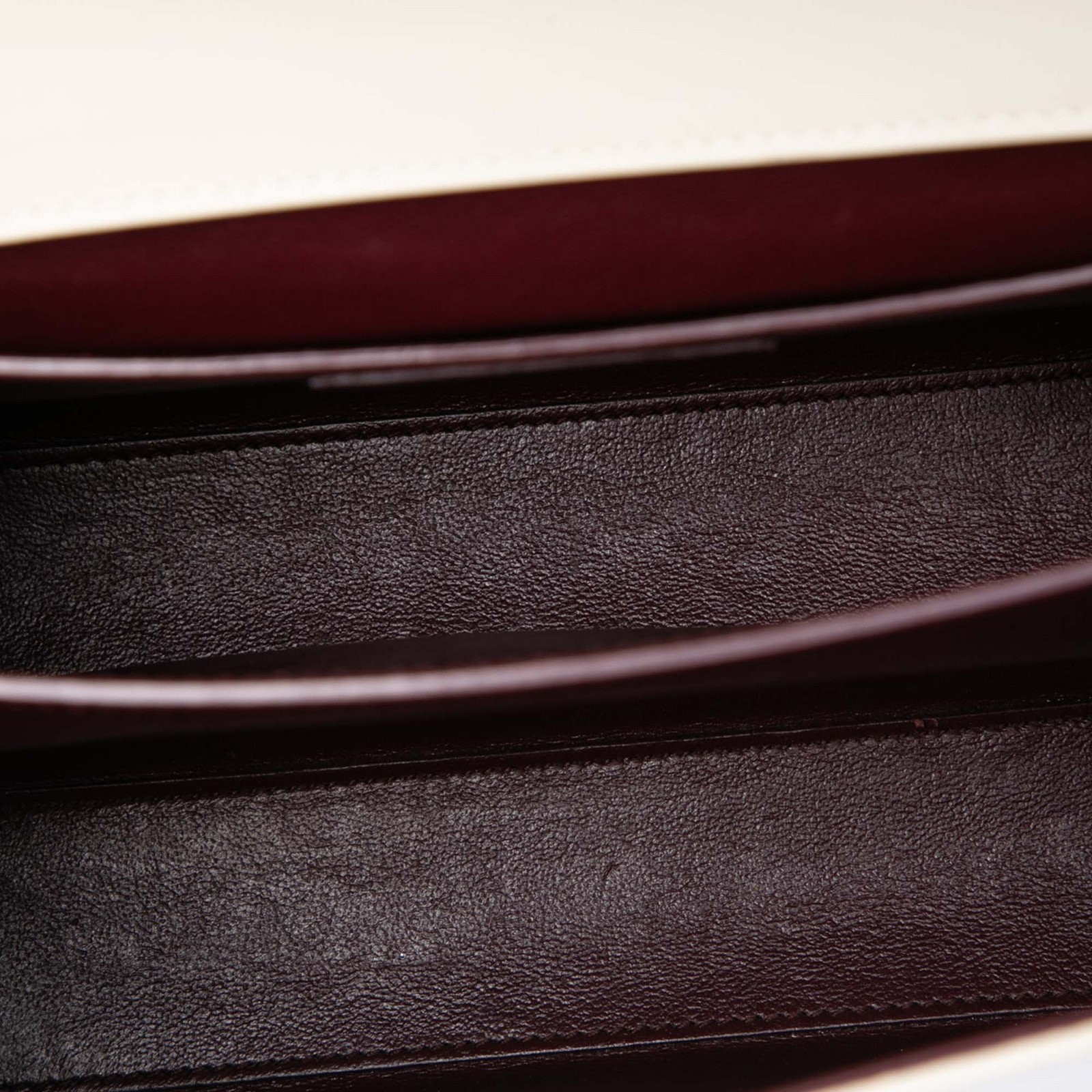 Saint Laurent Medium Smooth Calfskin Classic Monogram Cassandra Top Handle Bag