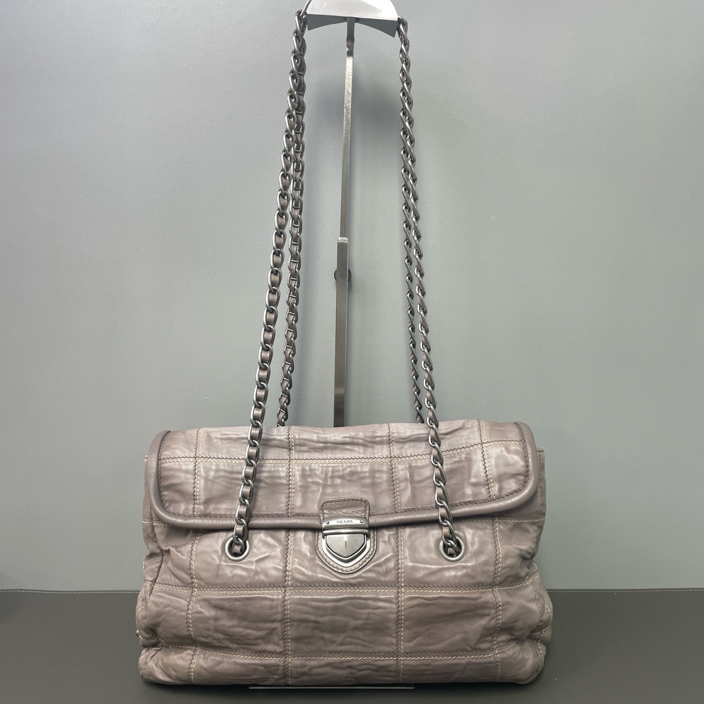 Prada Pre-Owned Authentic Luxury Handbag Purple Free Tracked Shipping