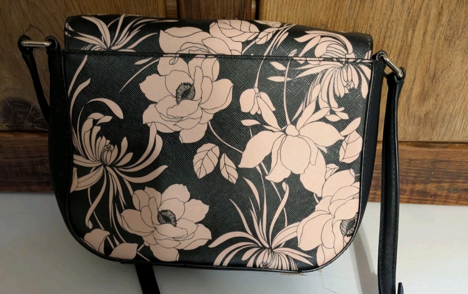 Kate Spade NWT Laurel Way Gardenia Floral Print Crossbody Purse