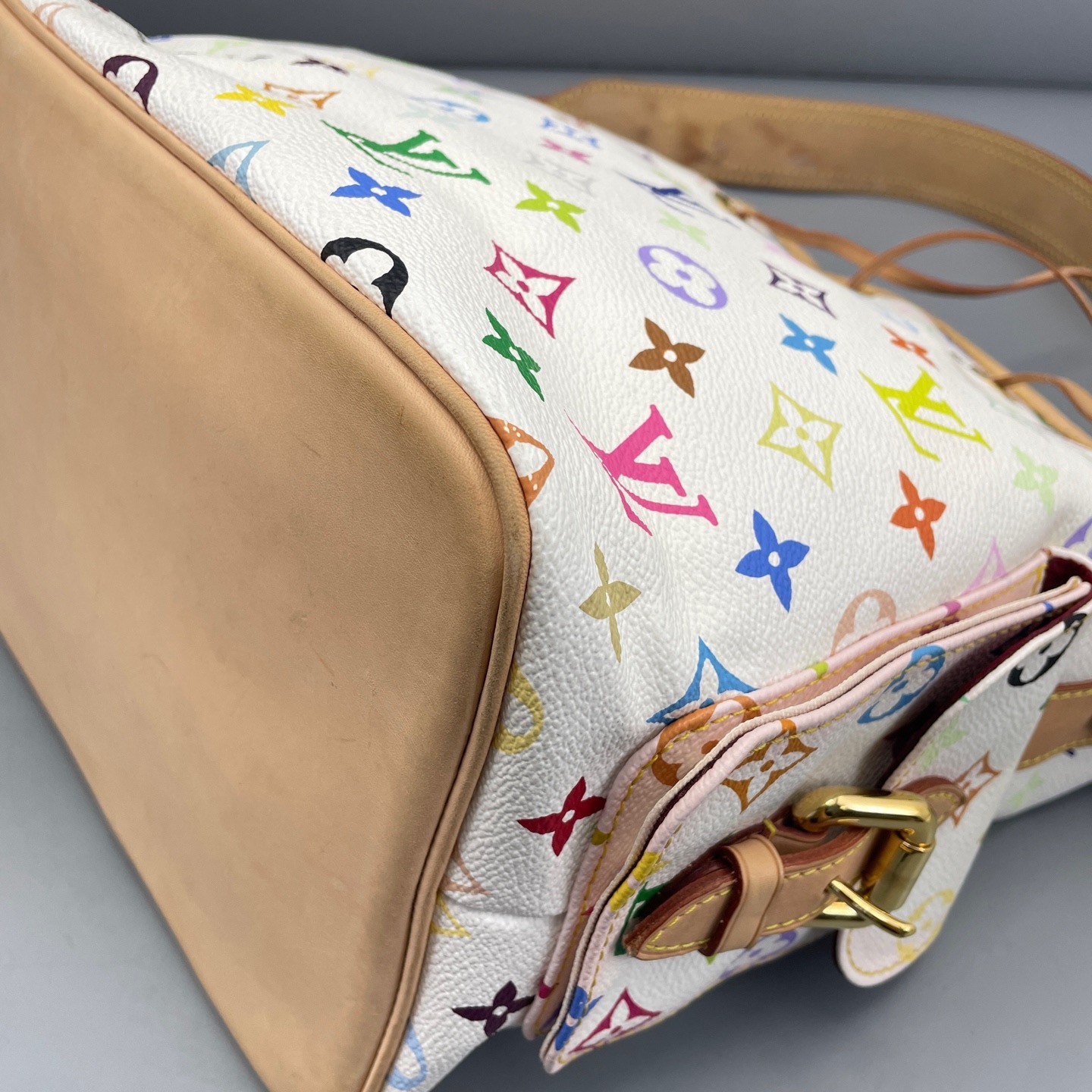 Louis Vuitton Noe GM White Multicolore Monogram Bucket Bag Y2K Auth.