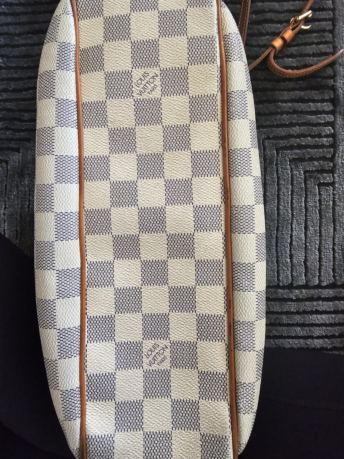 Louis Vuitton Siracusa Shoulder Bag PM Leather Wt