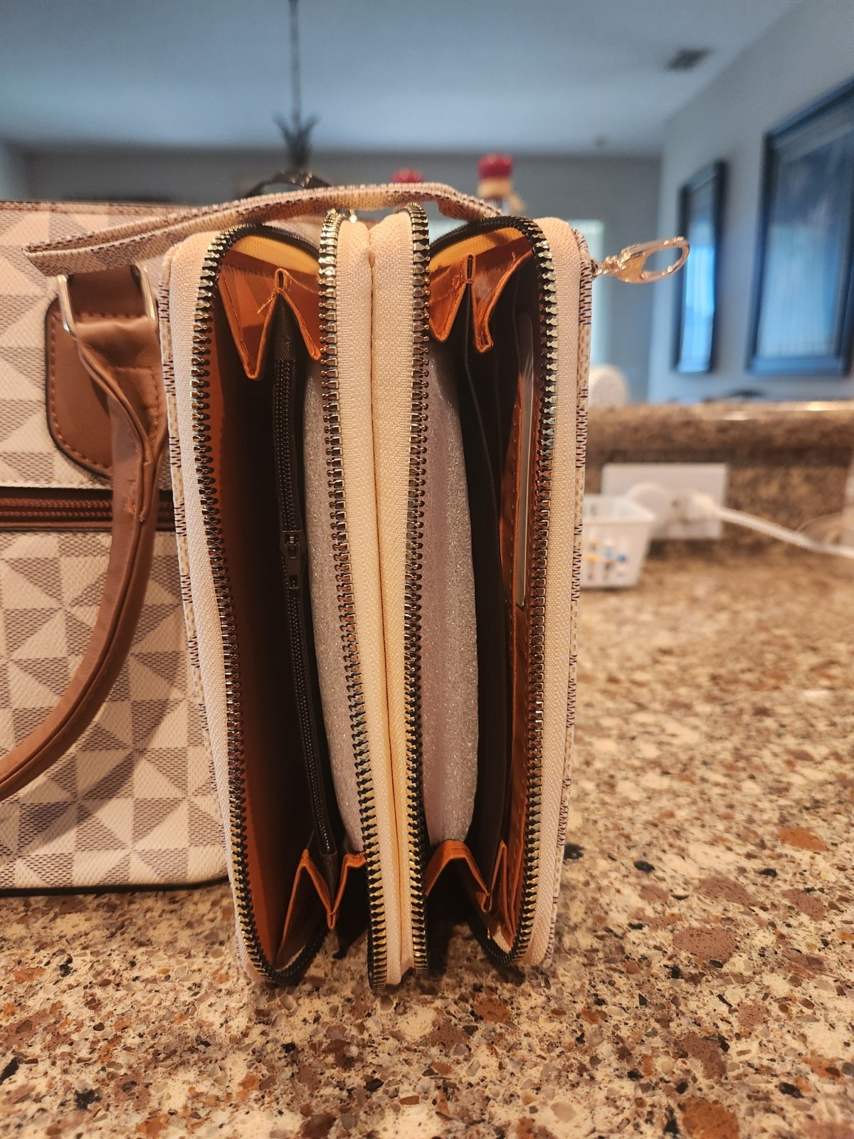 Beige Brown Geometric Medium Satchel Top Handle Bag Zip Gold Hardware w/ Pouch