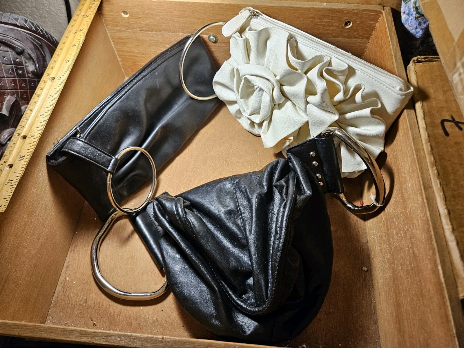 BIG LOT OF 3 VERY FUN, VERY COOL BAGS WITH LARGE METAL HANDLES, APPEAR NEW