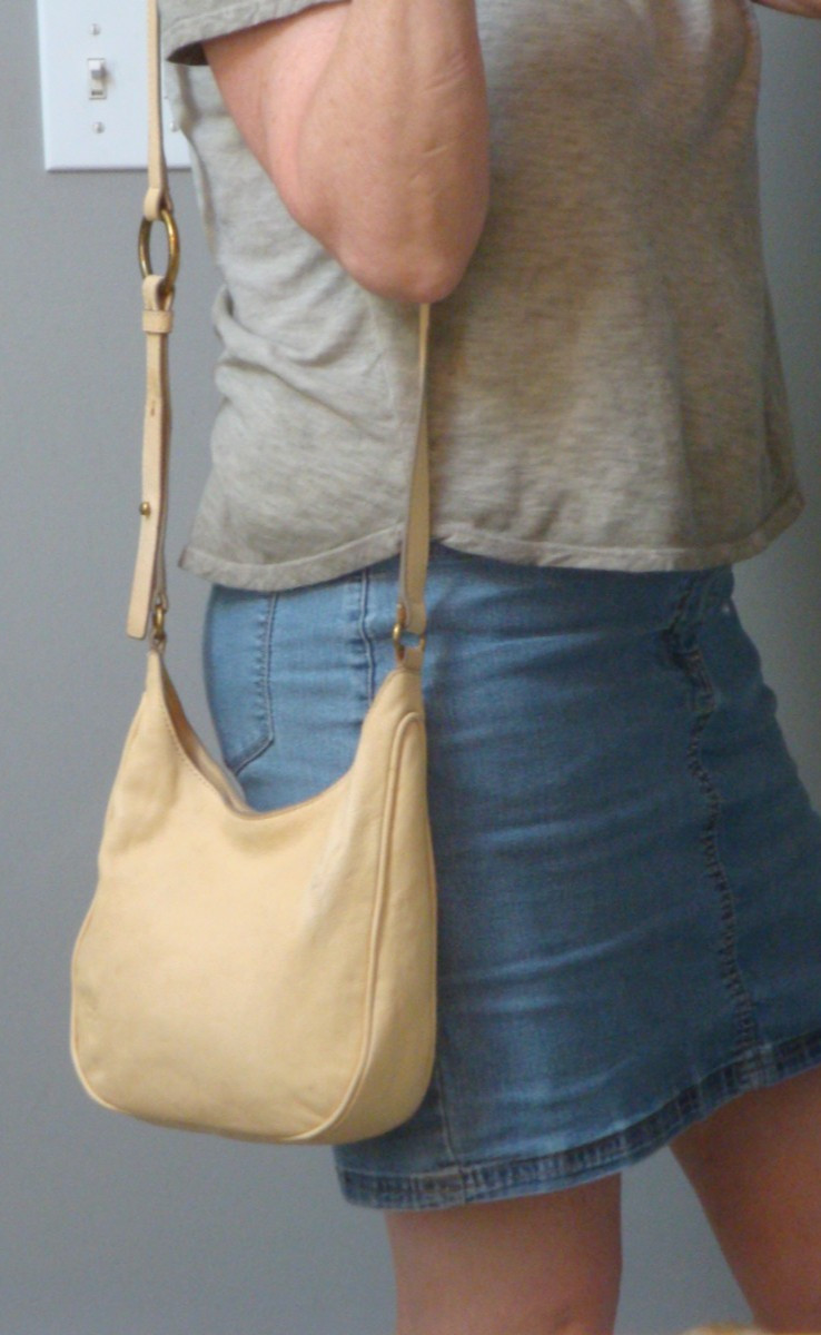 FRYE Vintage Beige Distressed Leather Handbag Crossbody Shoulderbag Small Purse