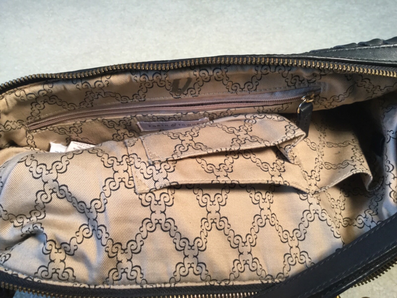 Forth & Towne black woven leather satchel with sturdy zip closure,lined 4 pocket