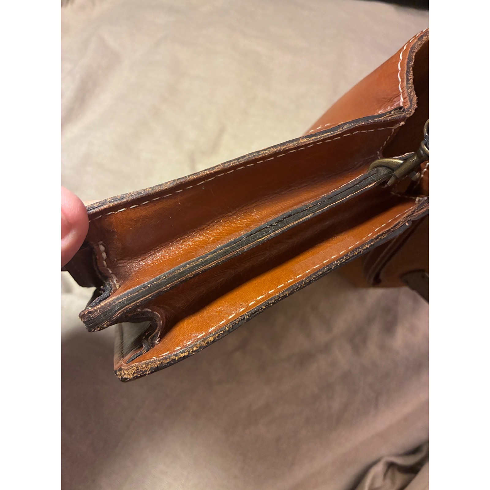 Patricia Nash Tan Cognac Leather Wristlet Clutch Organizer Bag Antique Brass.