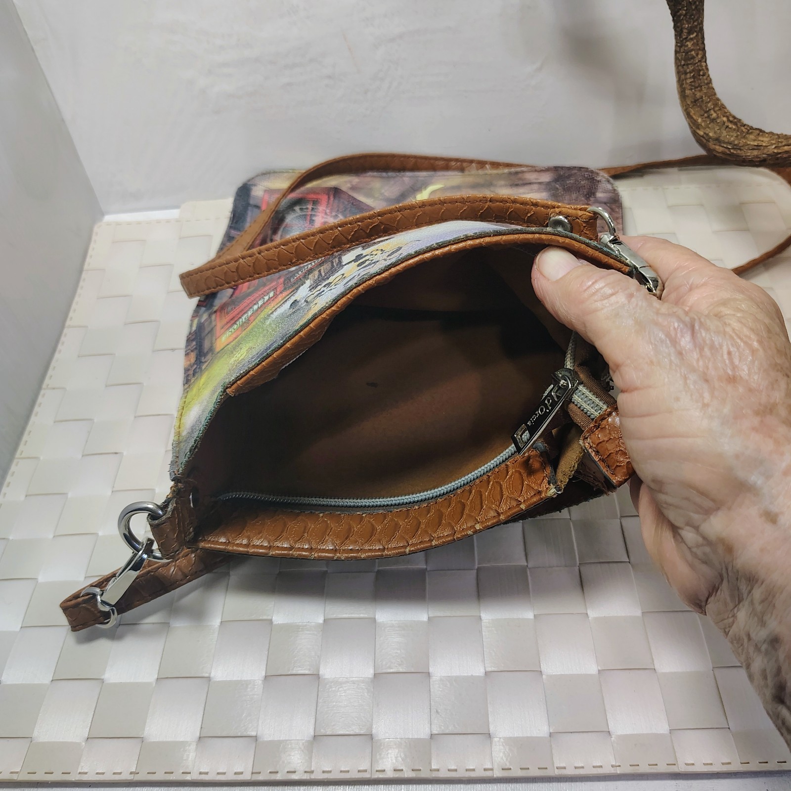 d’ Orcia London Telephone Booth Painting on Crossbody bag with Front Pocket