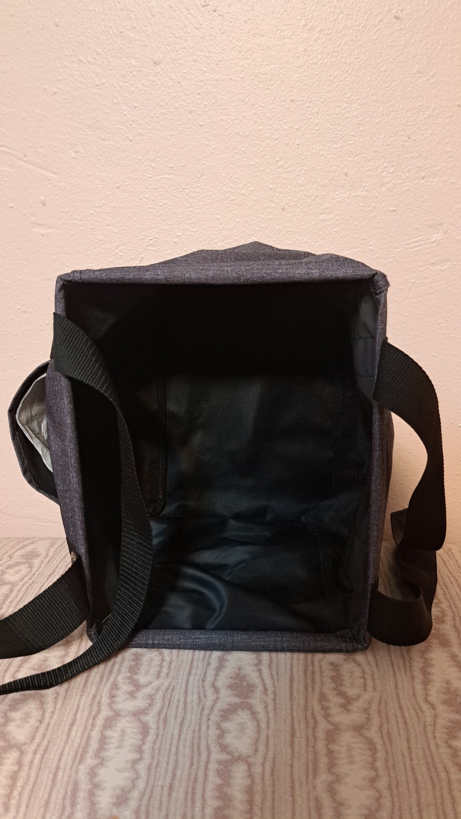 Thirty-One Utility Tote Charcoal Crosshatch Dark Gray Embroidered Dandeline
