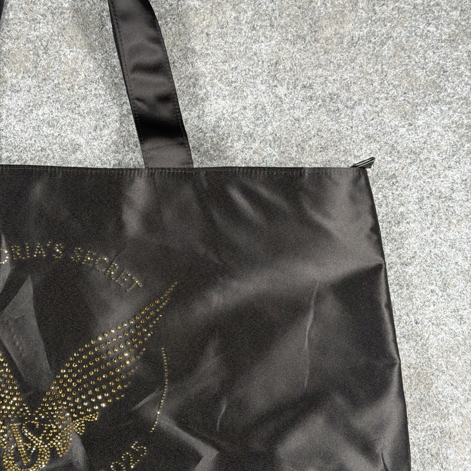 Victoria’s Secret Fashion Show 2025 Rhinestone Wings Tote Bag Black Gold NEW