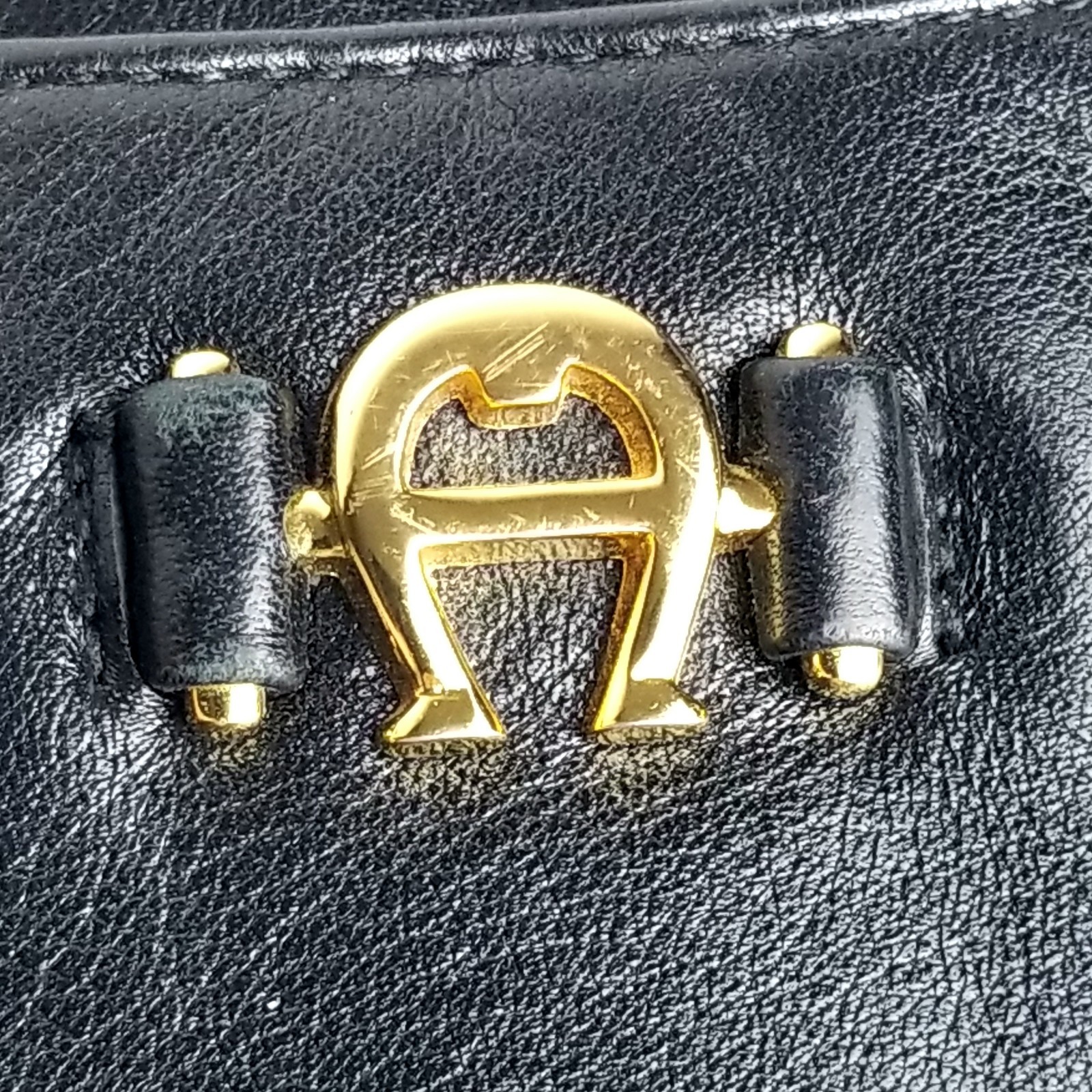Etienne Aigner Black Genuine Leather Shoulder Bag Gold Tone Logo Classic