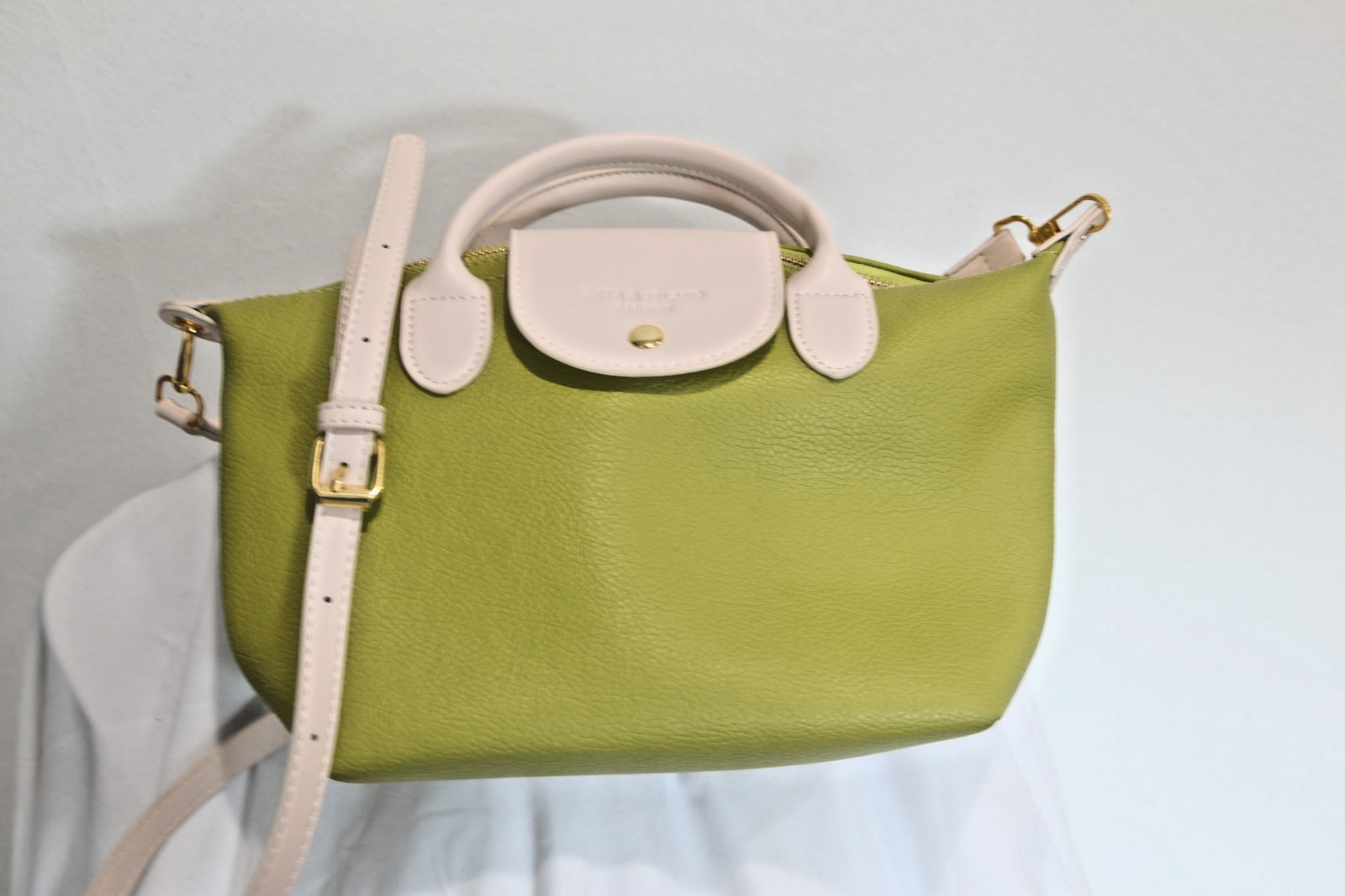 Women’s Zeta & Island Lime Green and Beige Shoulder Handbag with Strap