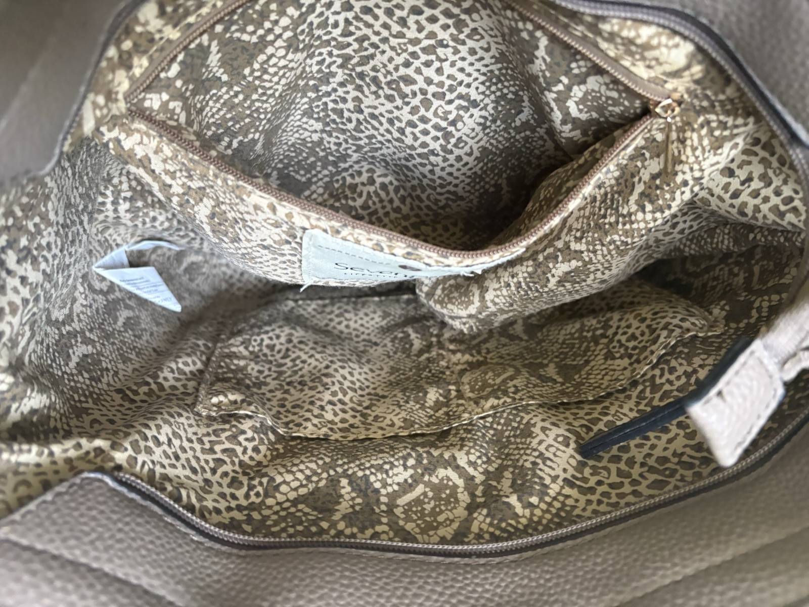 SevenDays Taupe Pebbled Tote Shoulder Bag Strap Accent Gold Hardware Classic