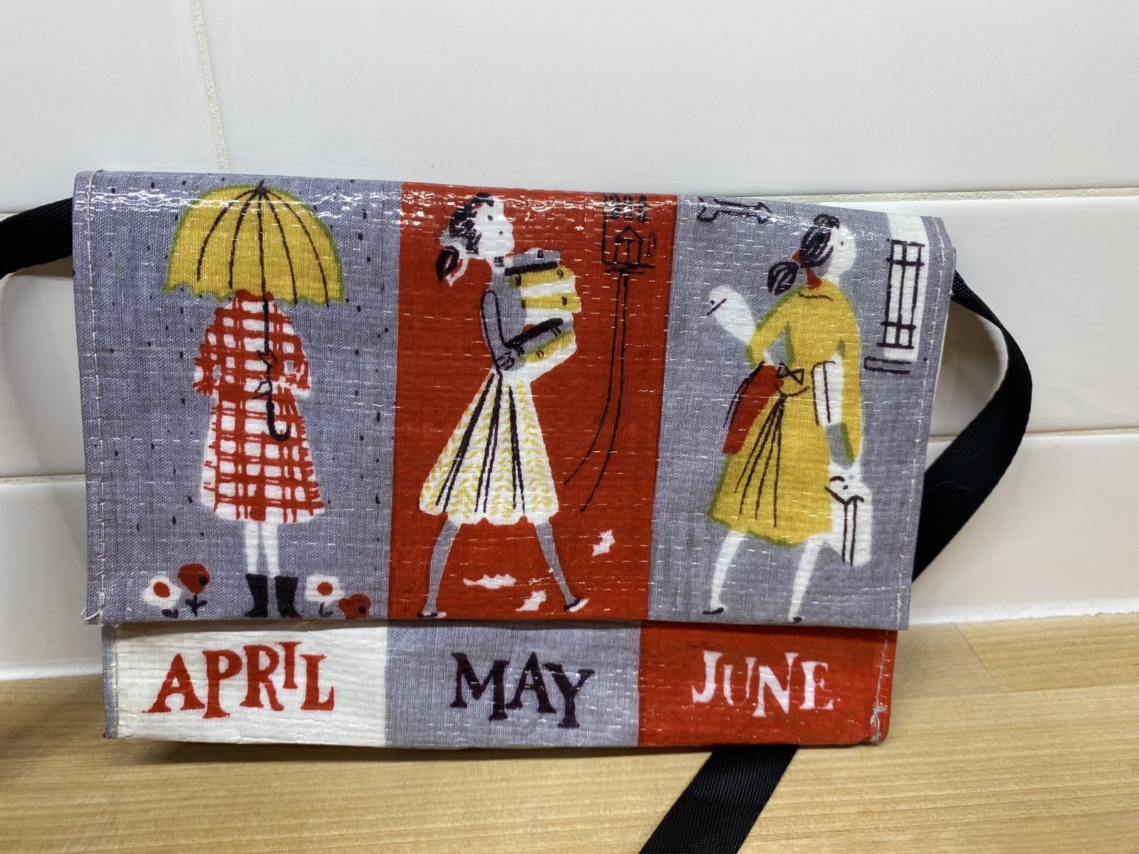 Blue Q Bag Crossbody Bag Calendar Girl Crossbody Purse Good Pre-Owned Condition