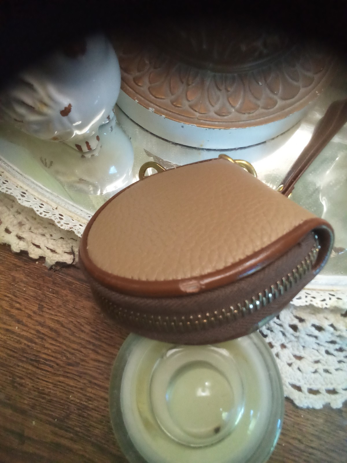 Vintage Dooney & Bourke Big Duck Crossbody Bag & Coin Purse