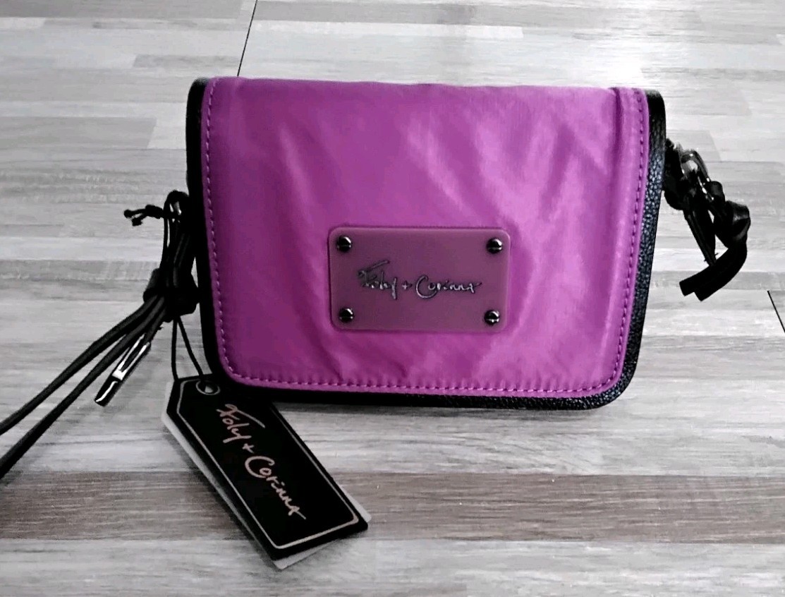 Foley Corinna City Eclipse Flap Cosmetic Wristlet Grape Yum Yum NWT MSRP $68.00