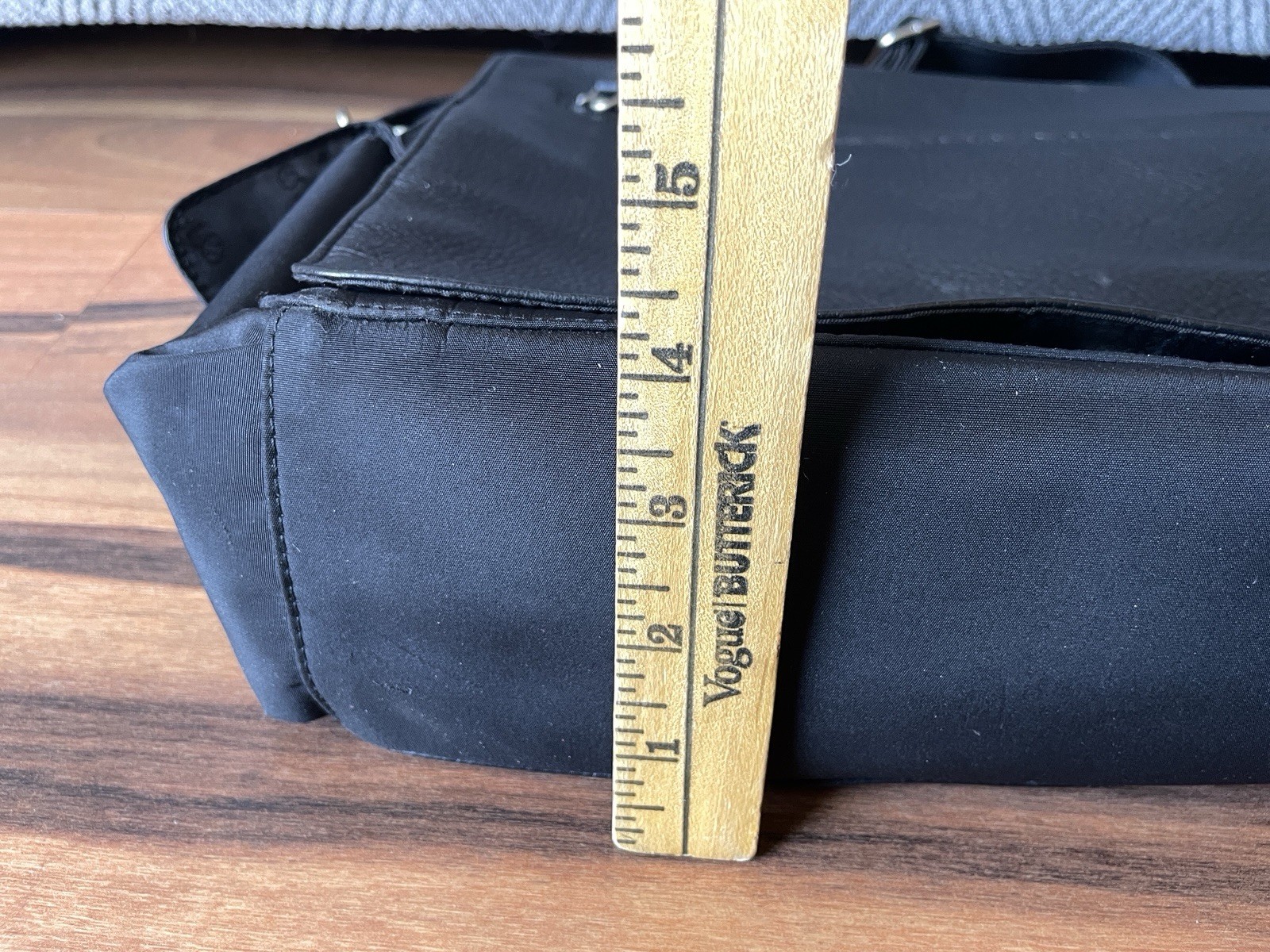 VTG Fossil 1954 Black Pebbled Leather Messenger Bag Crossbody Purse 75082