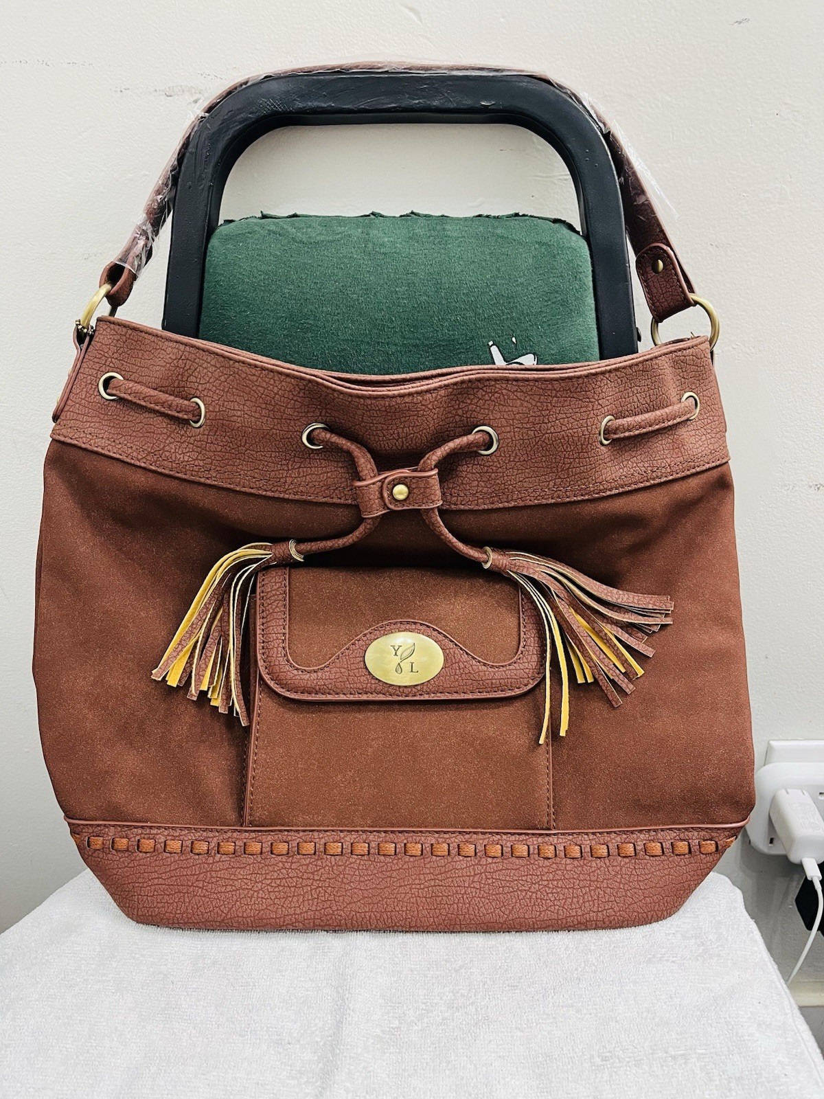 Young Living Vegan Leather Purse Rare Brand New.