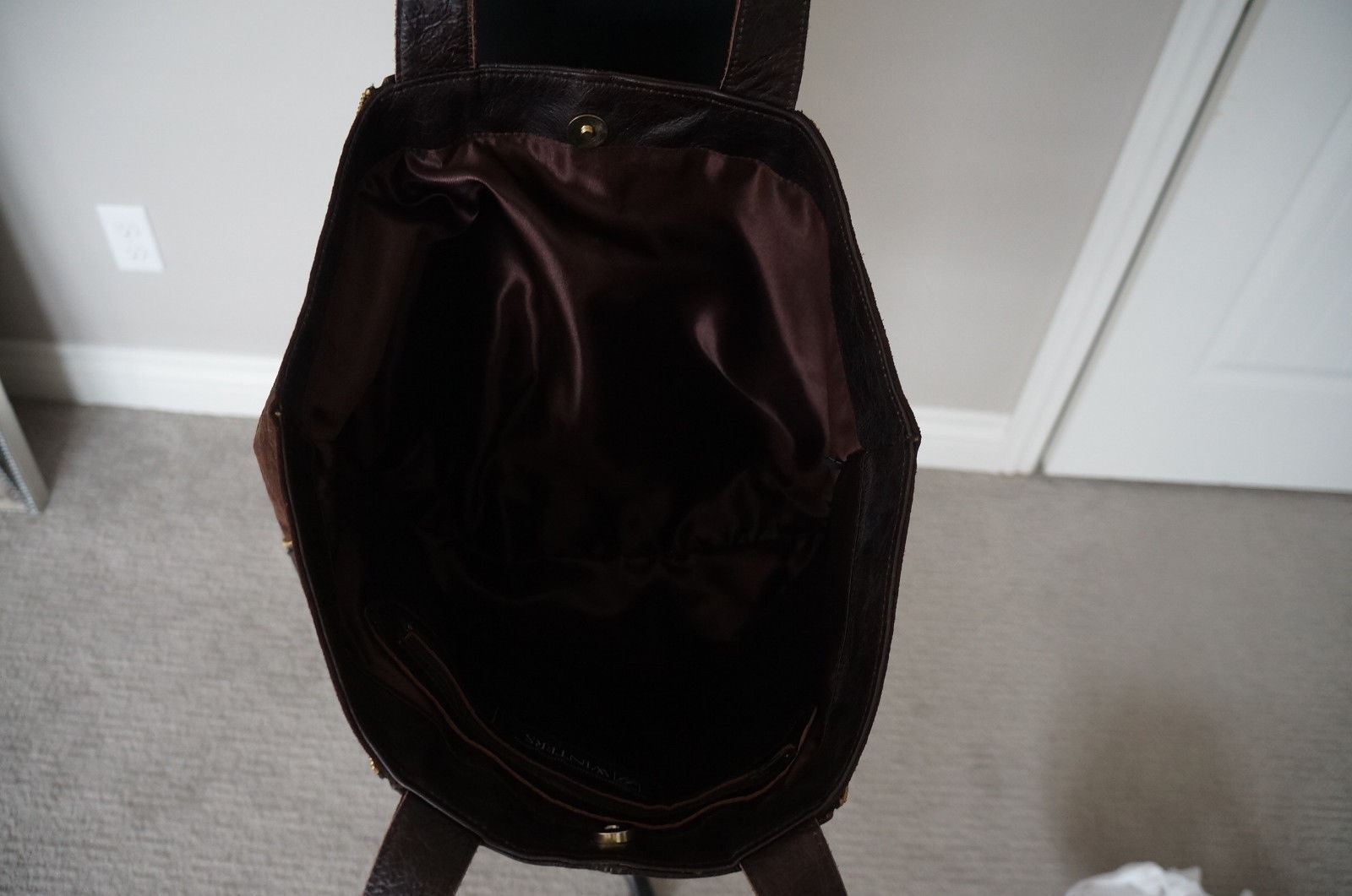 NEW JJ Winters Brown Leather Side Zipper ADJUSTABLE Medium Large Tote Hobo Bag