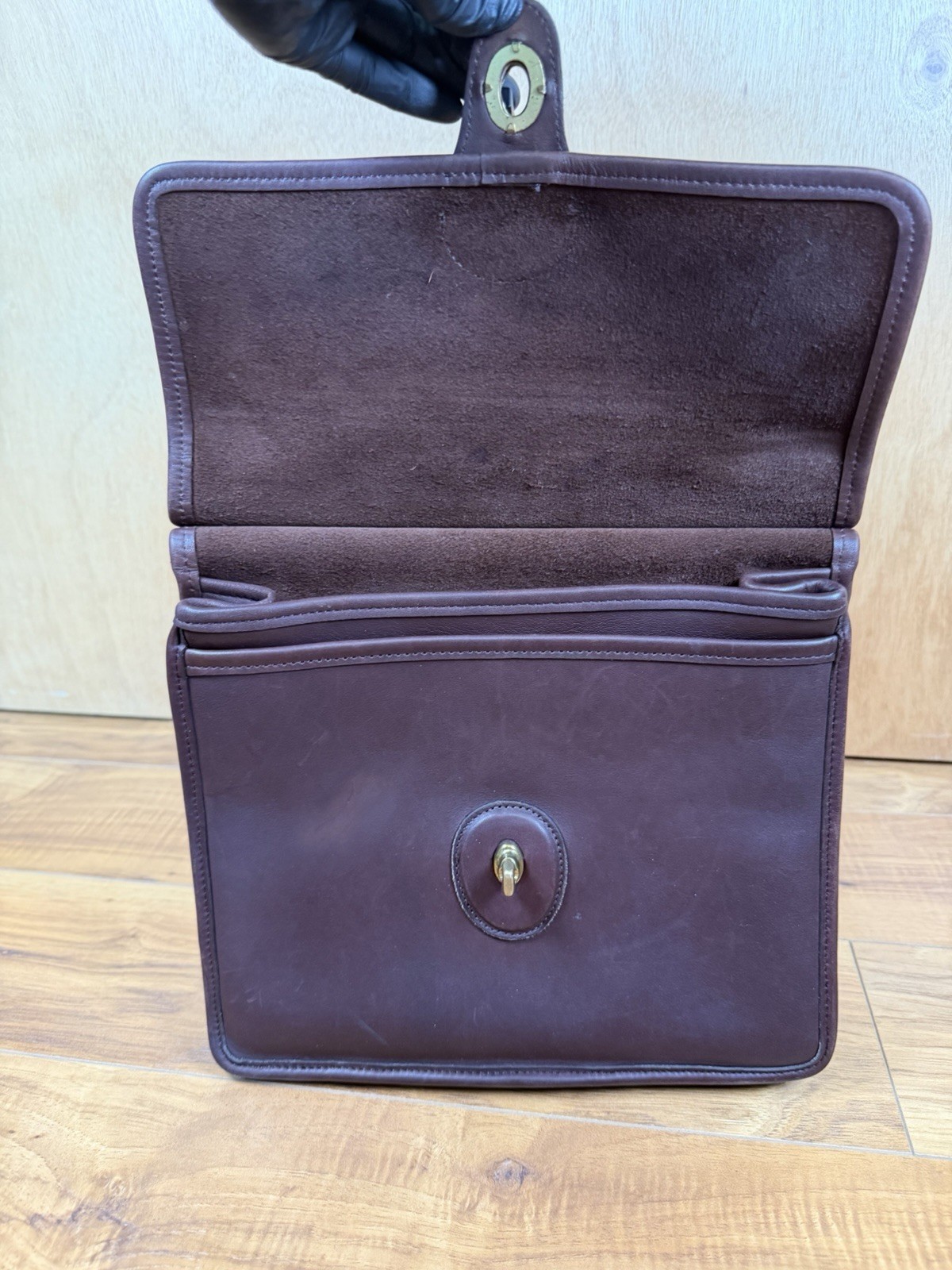 COACH Vintage 80s/90s Willis 9927 Mahogany Brown Leather Handbag Purse W/O Strap
