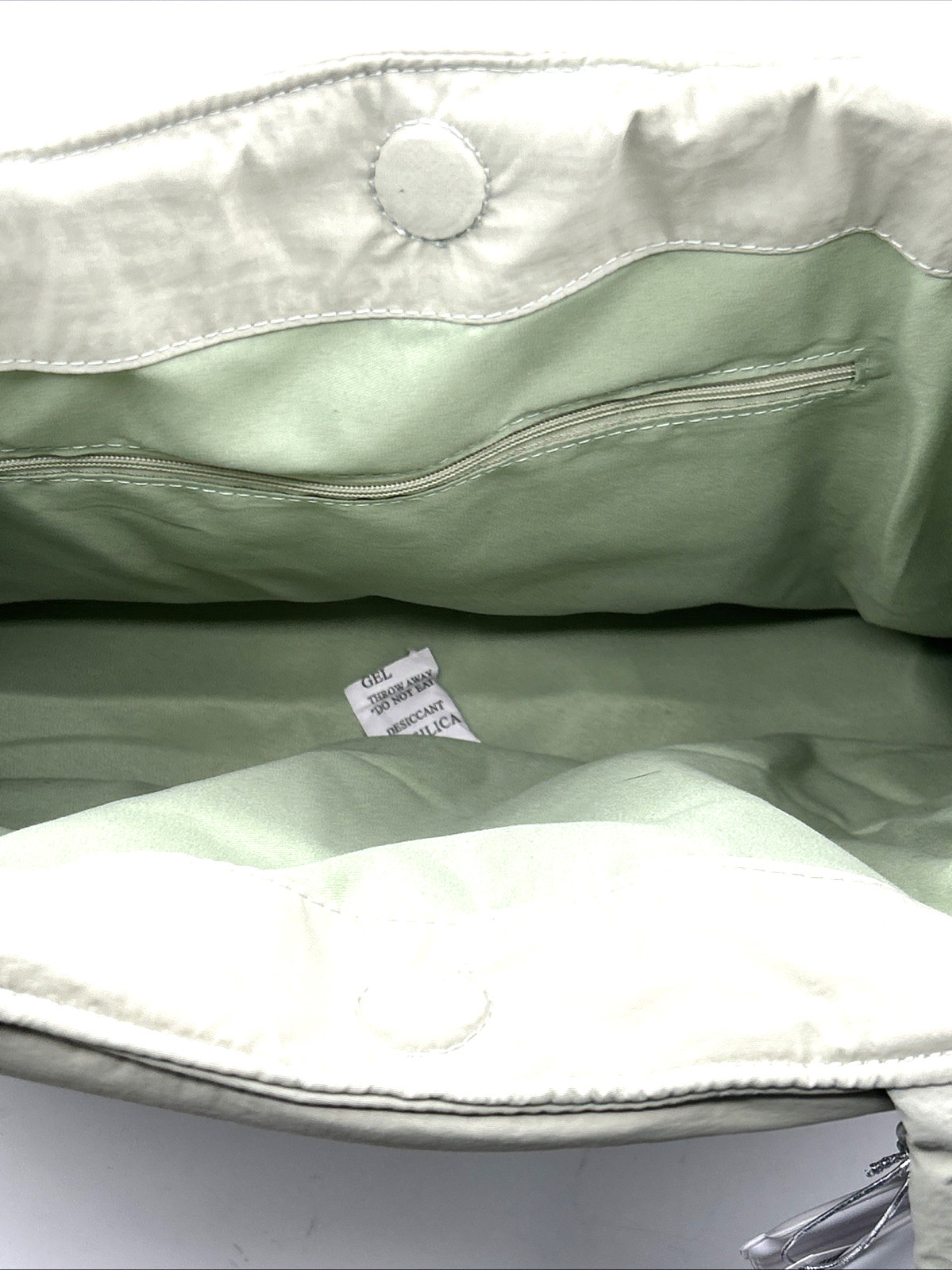 Starbucks x Miffy Collaboration Puffer Tote Bag Sage Green Limited Exclusive NIP