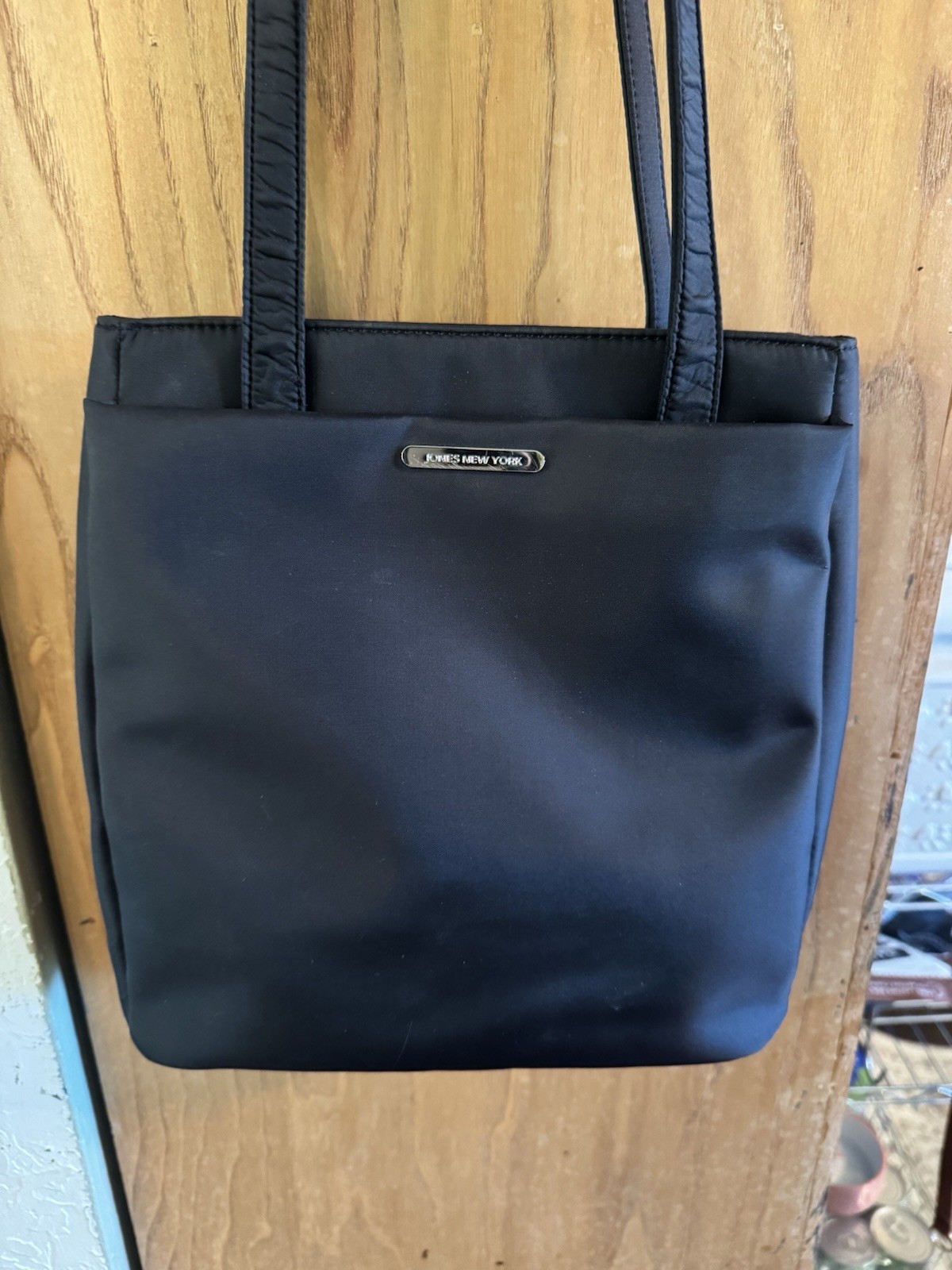 Jones New York Black Medium Tote Shoulder Bag – Magnetic Closure – Coin Purse