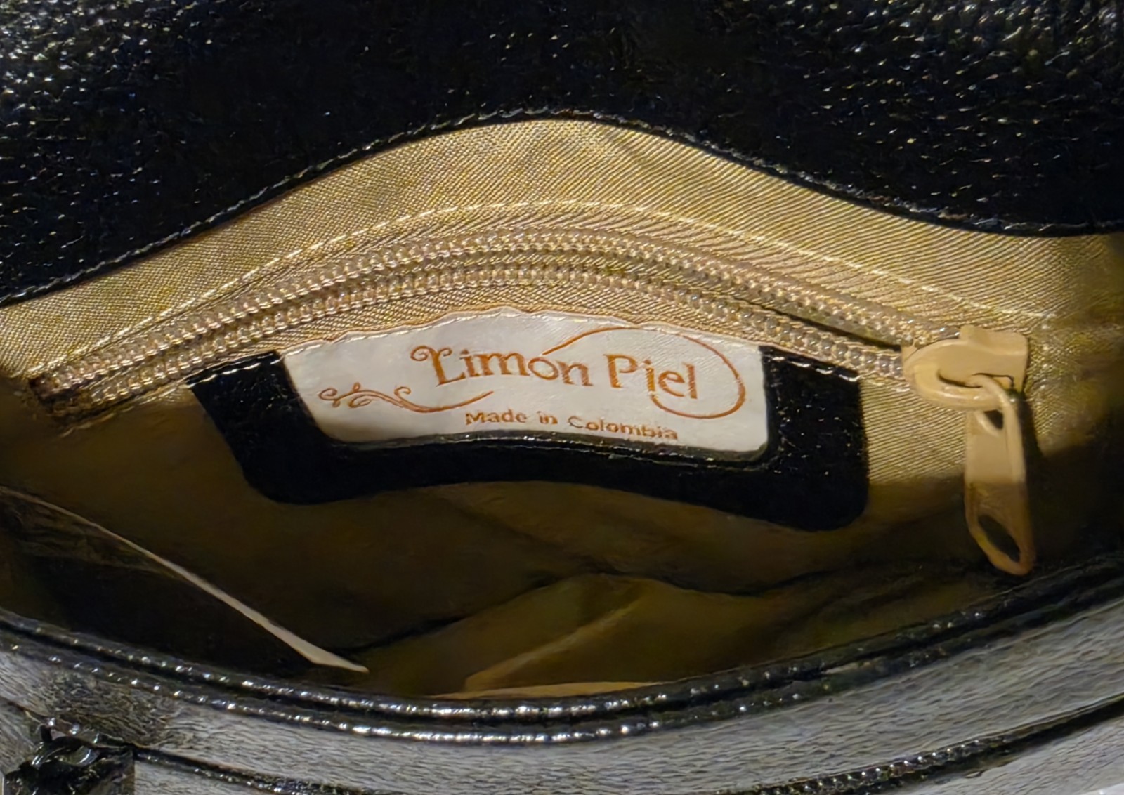 Limon Piel Colombian Leather & Woven Tribal Geometric Crossbody Bag – Mint