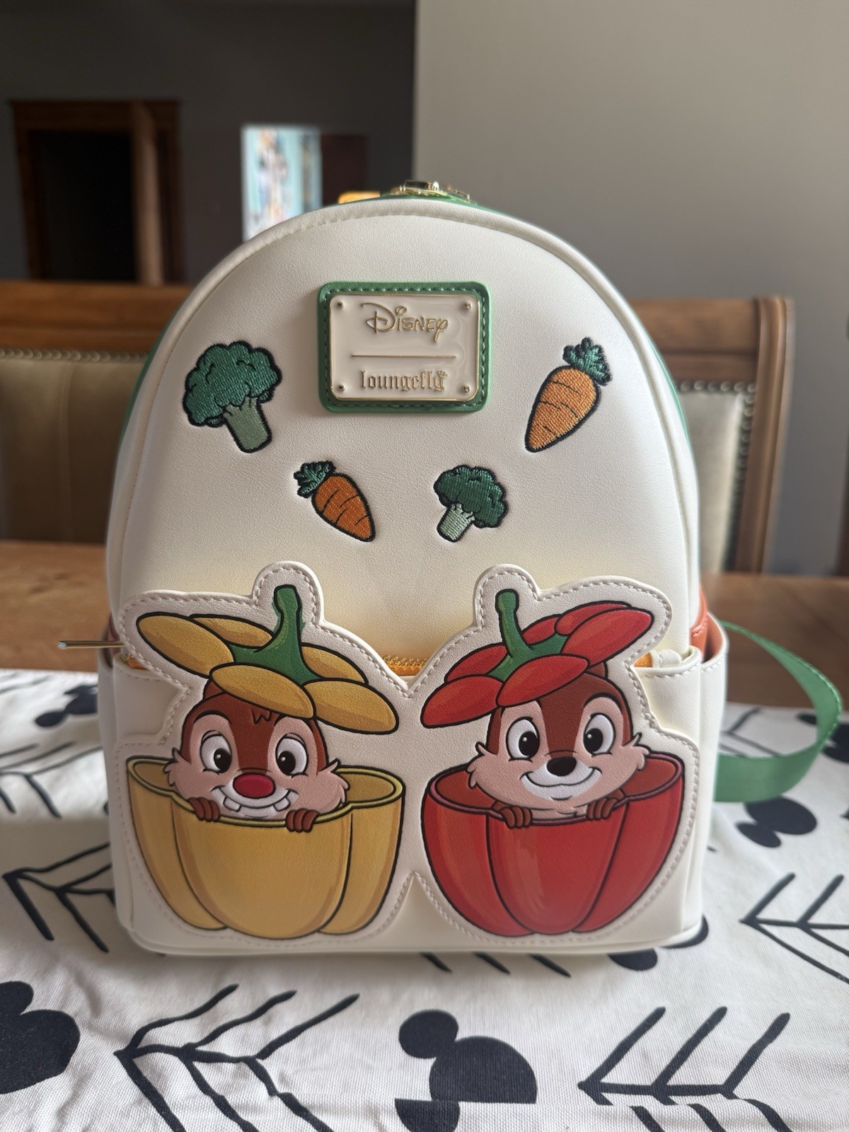 LOUNGEFLY DISNEY CHIP & DALE Bell Pepper VEGGIES MINI BACKPACK New W Tags