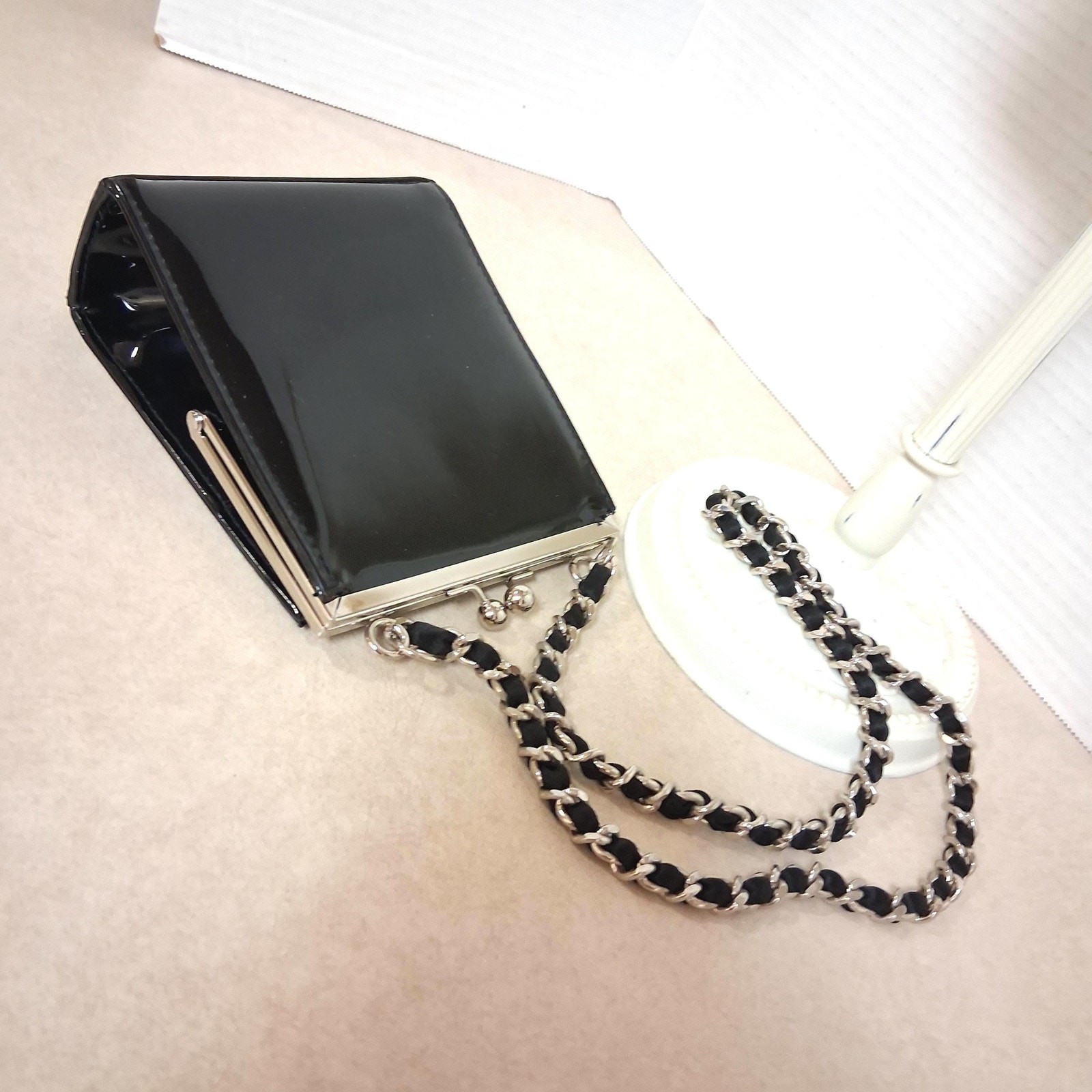 Black Patent Leather Style LINEA PELLE Evening Bag, Formal Purse Patent Chain