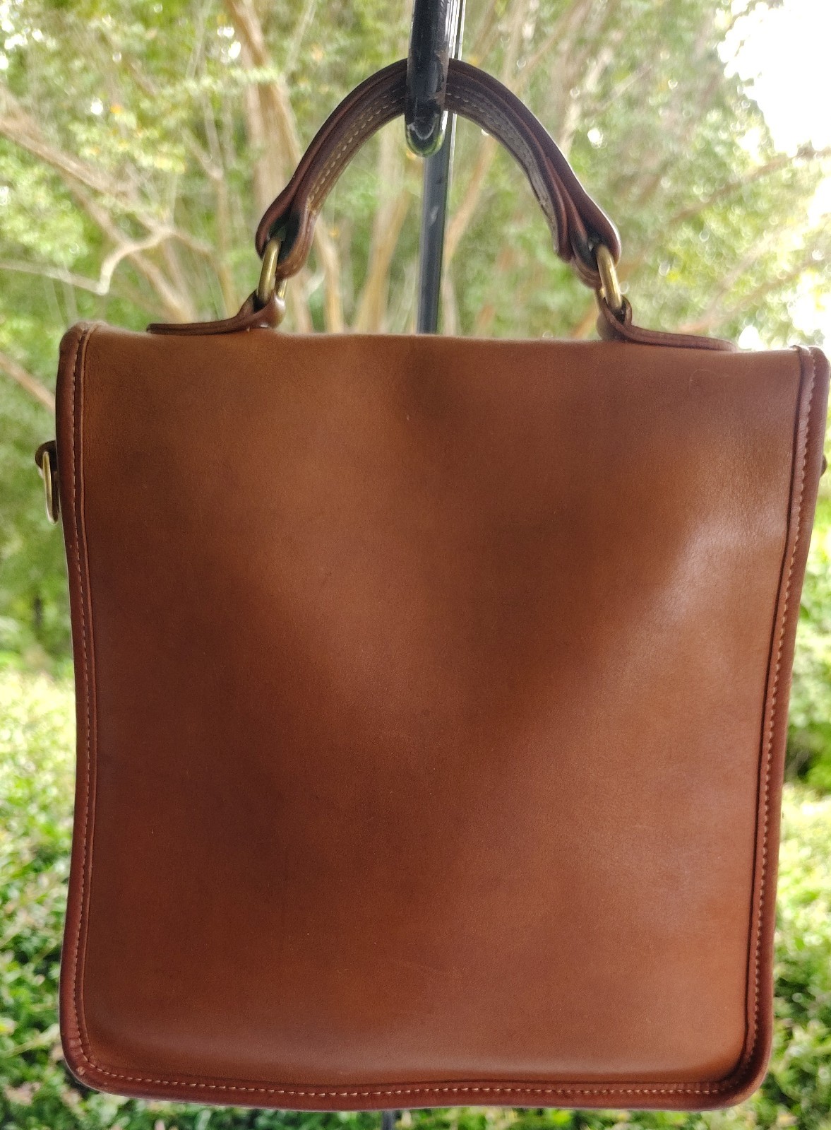 Coach SMALL Vintage 5130 Station British Tan Leather Made in The United States