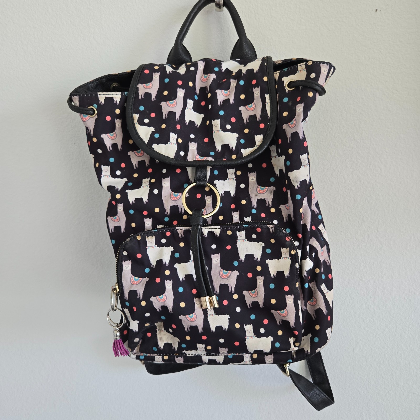 Like Dreams Drawstring Backpack Magnetic Snap Closure Llamas Adjustable Straps