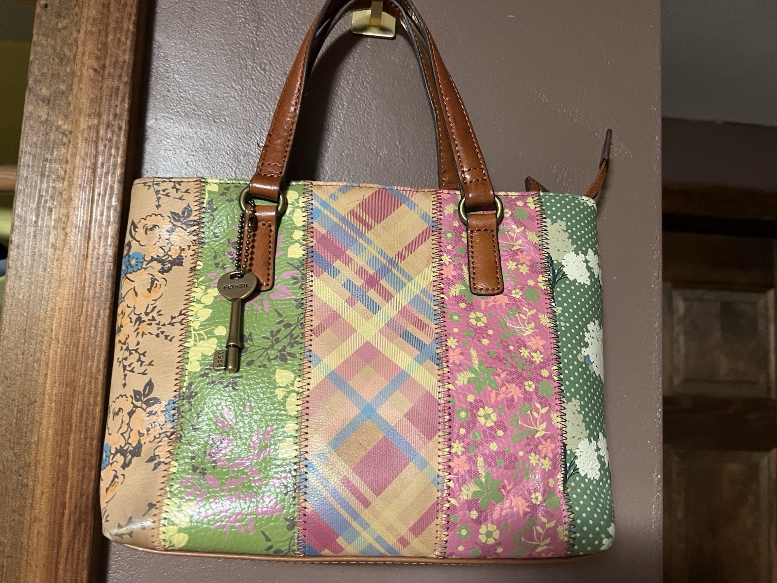 Vintage Fossil Women’s Patchwork Multicolor Satchel Top Handle Handbag Key Charm