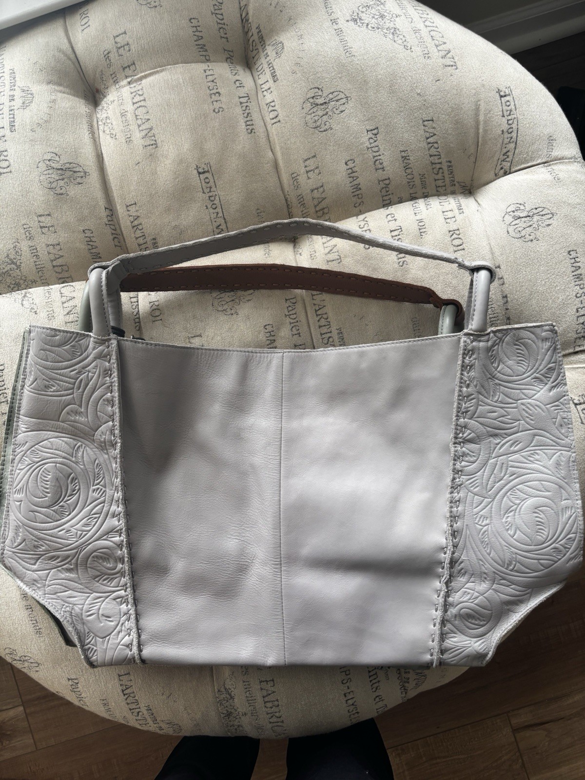 SAK LOS FELIZ SOFT SUPPLE LEATHER SLOUCHY HOBO TOTE SIZE LARGE DOVE GRAY *NWOT*