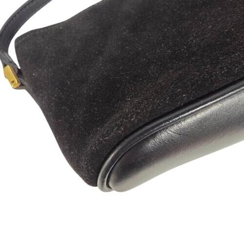 Gucci Black Leather Accessory Pouch Shoulder Bag 039.1103 Women Zip