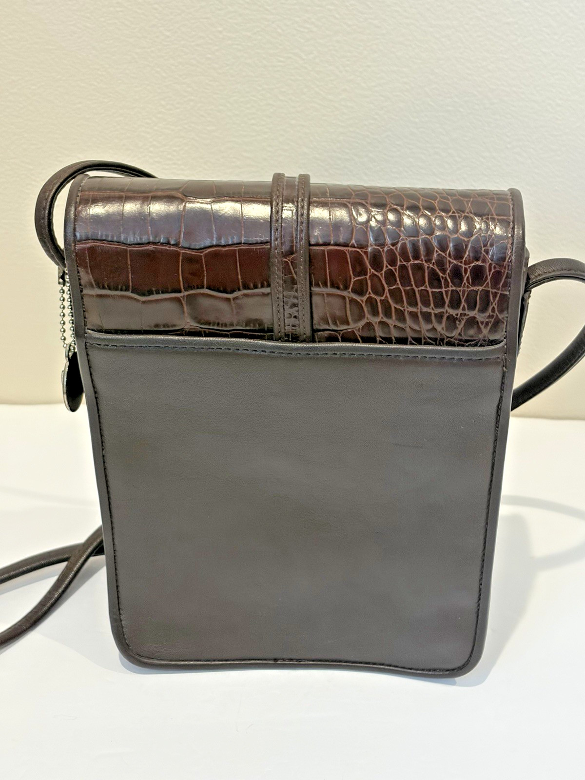Vintage Brighton One World Crown Croc Embossed Leather Crossbody Handbag