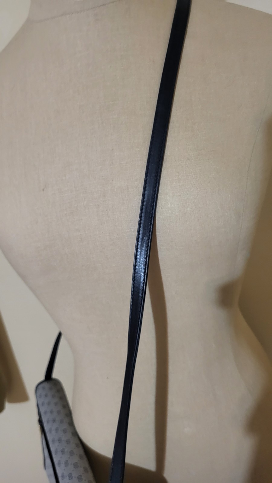 Vintage Gucci Micro GG Monogram Slim Envelope Navy/Gray Clutch Crossbody Bag