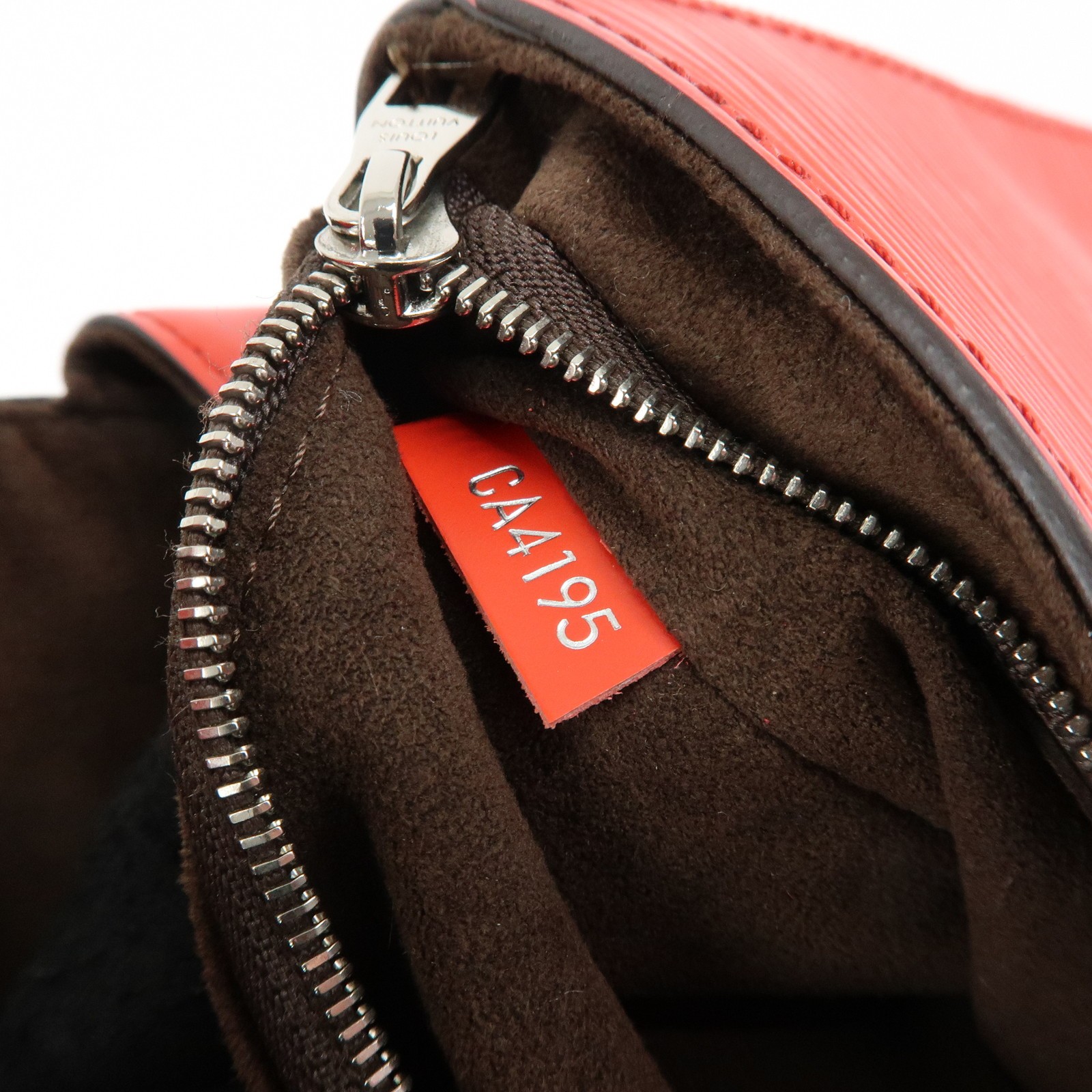 Louis Vuitton Epi Cluny BB Hand Bag Shoulder Bag Coquelicot M41337 Auth Used F/S