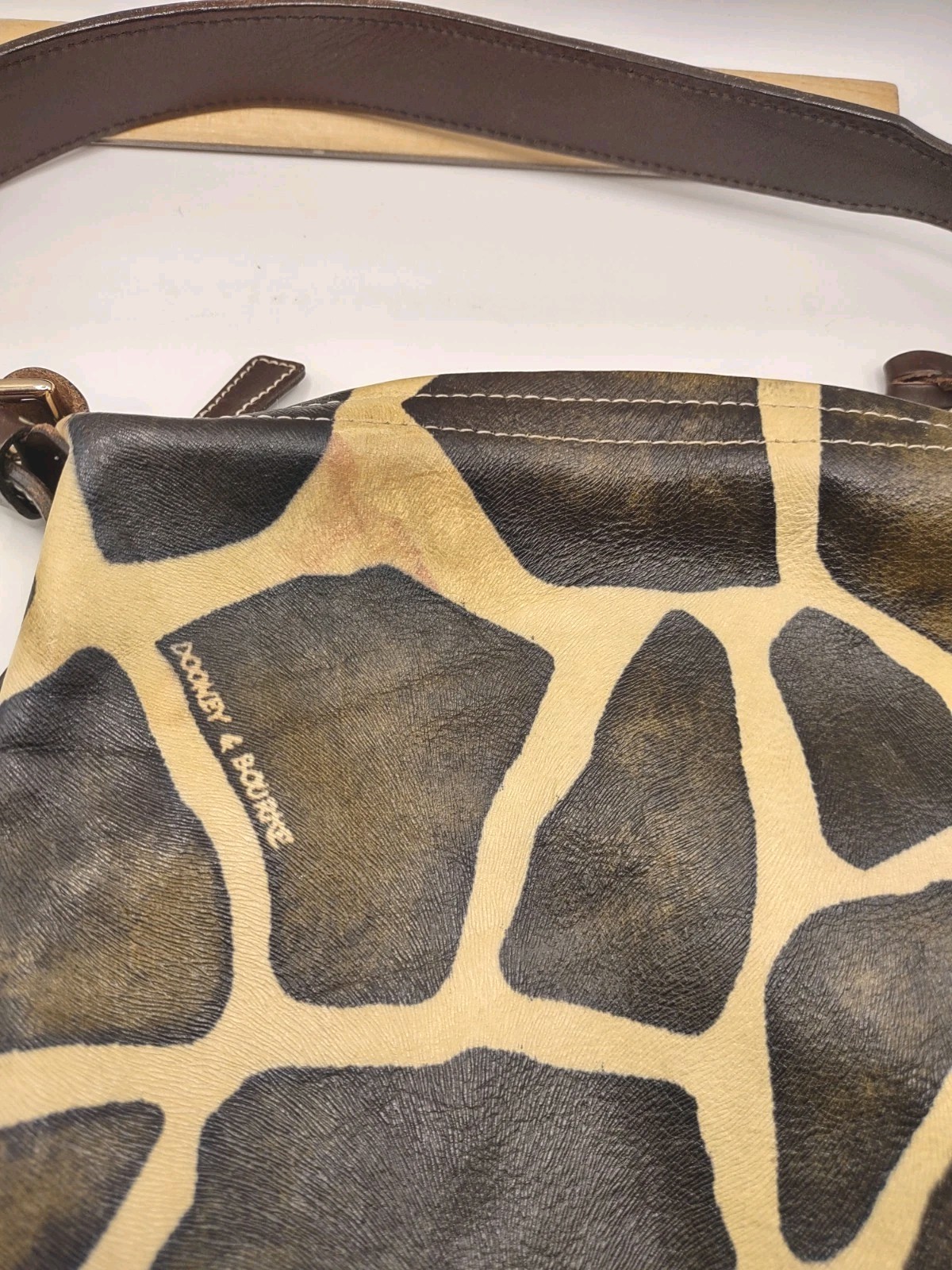 Dooney & Bourke vintage brown giraffe print shoulder bag purse w/ red interior