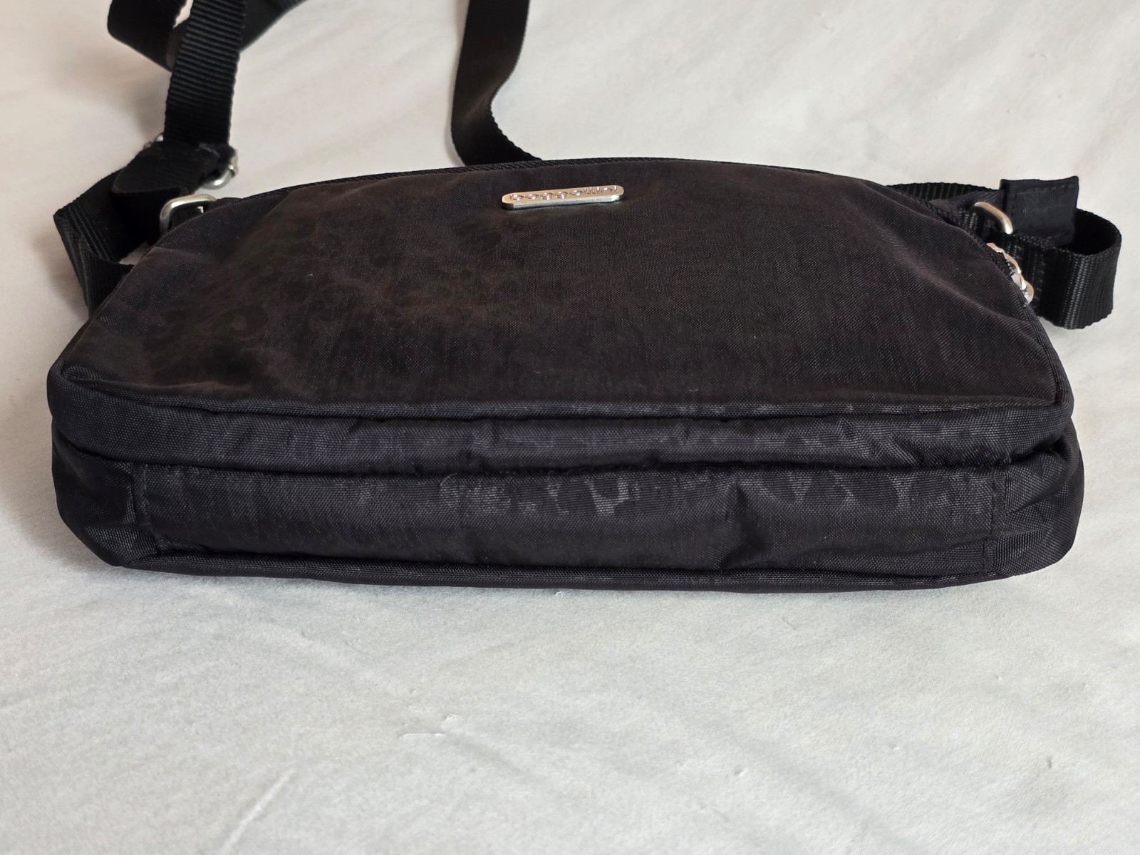 Baggallini Black Leopard Nylon Crossbody Bag Adustable Strap