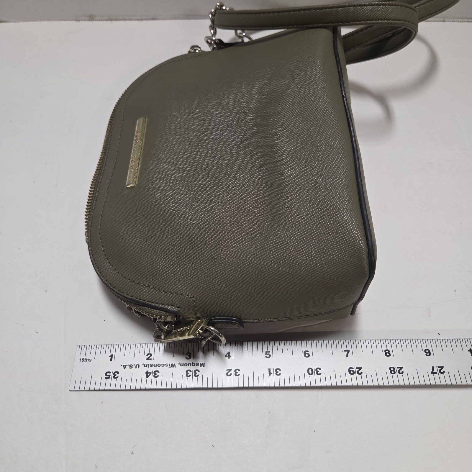 STEVE MADDEN Olive Green Bmaggie Crossbody Bag S-M Dome Chain Strap Faux Leather