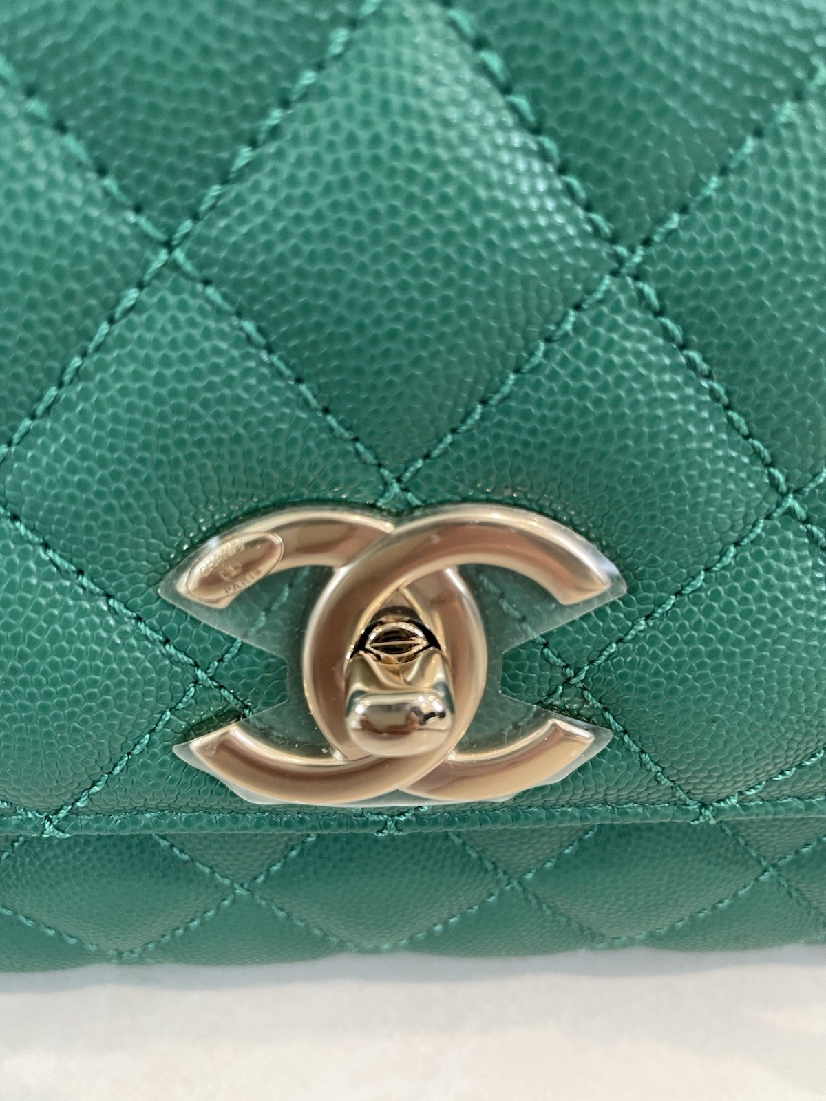 New 22A CHANEL Medium Large Flap Coco Top Handle Green Caviar Gold Bag RECEIPT