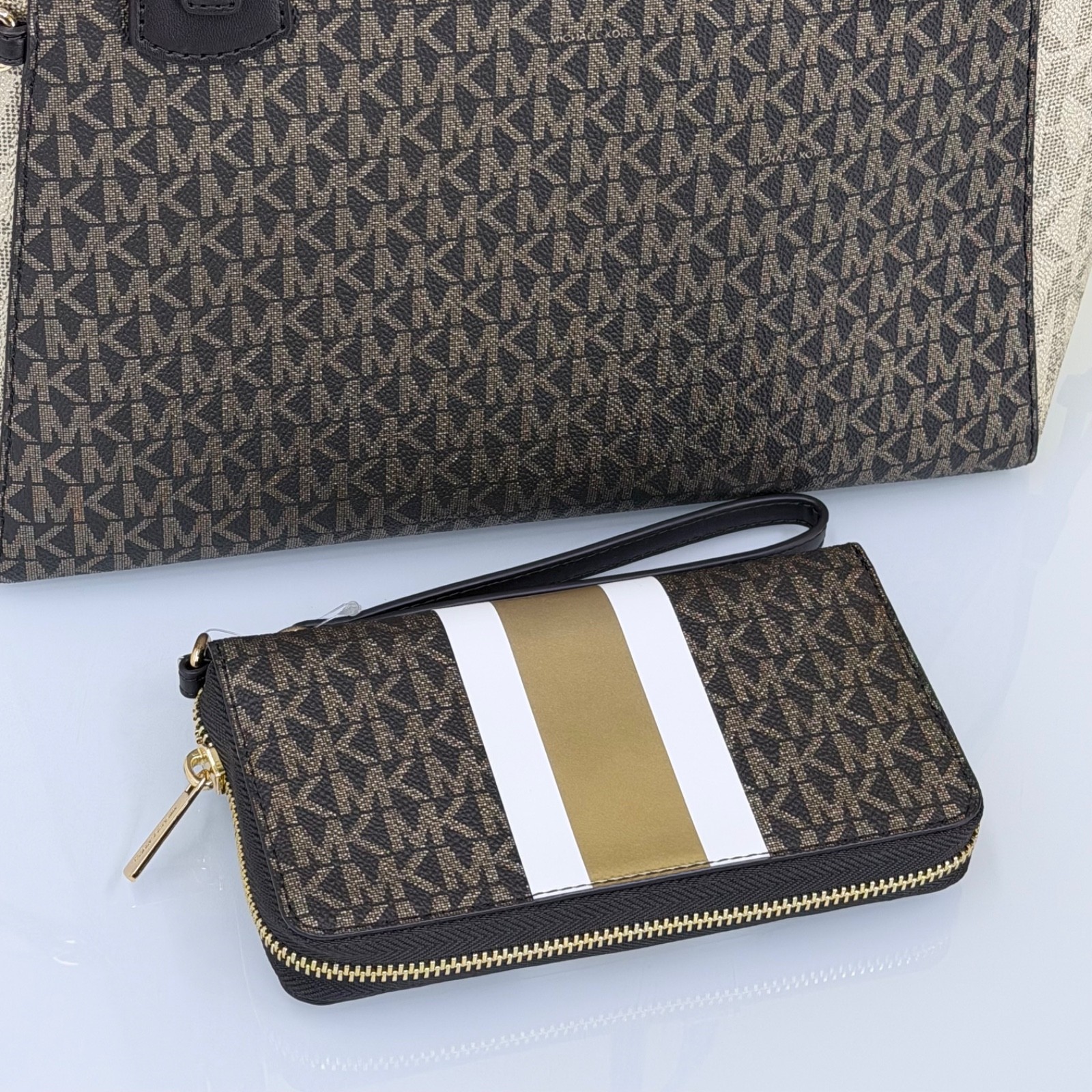 Michael Kors Voyager Large Tote MK Logo Signature Bag + Wallet Set Brown Multi