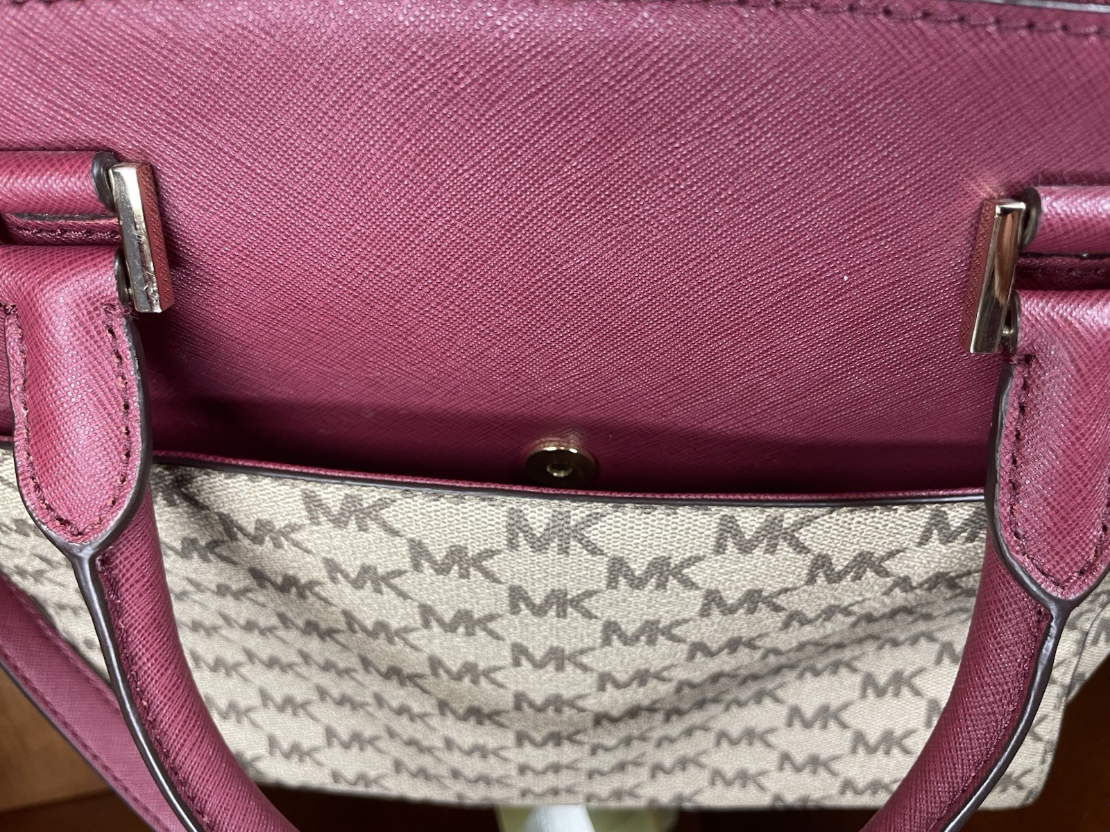 Michael Kors Hudson Medium Satchel | Burgundy & Cream Signature Logo Crossbody