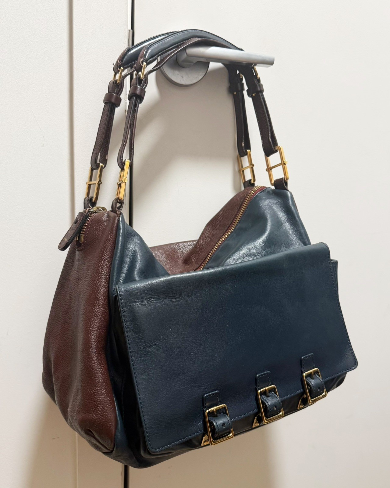Authentic – Chloe Héloïse – Two-Tone calfskin Leather Bag – Navy / Burgundy